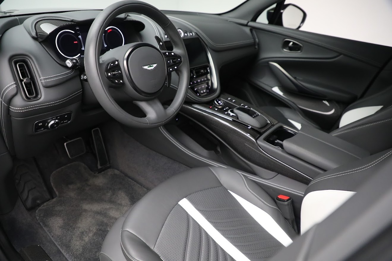 Used-2023-Aston-Martin-DBX-707