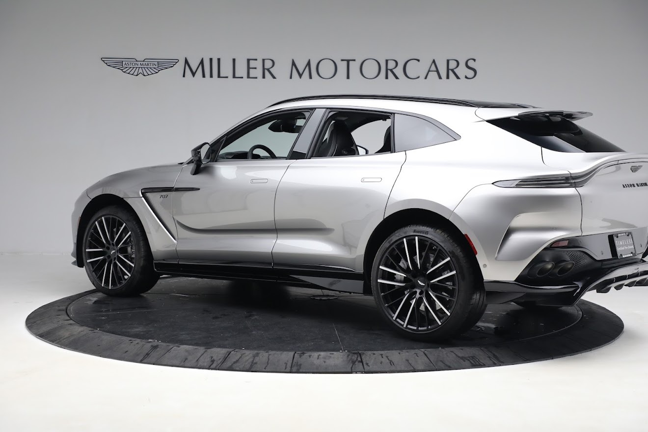 Used-2023-Aston-Martin-DBX-707