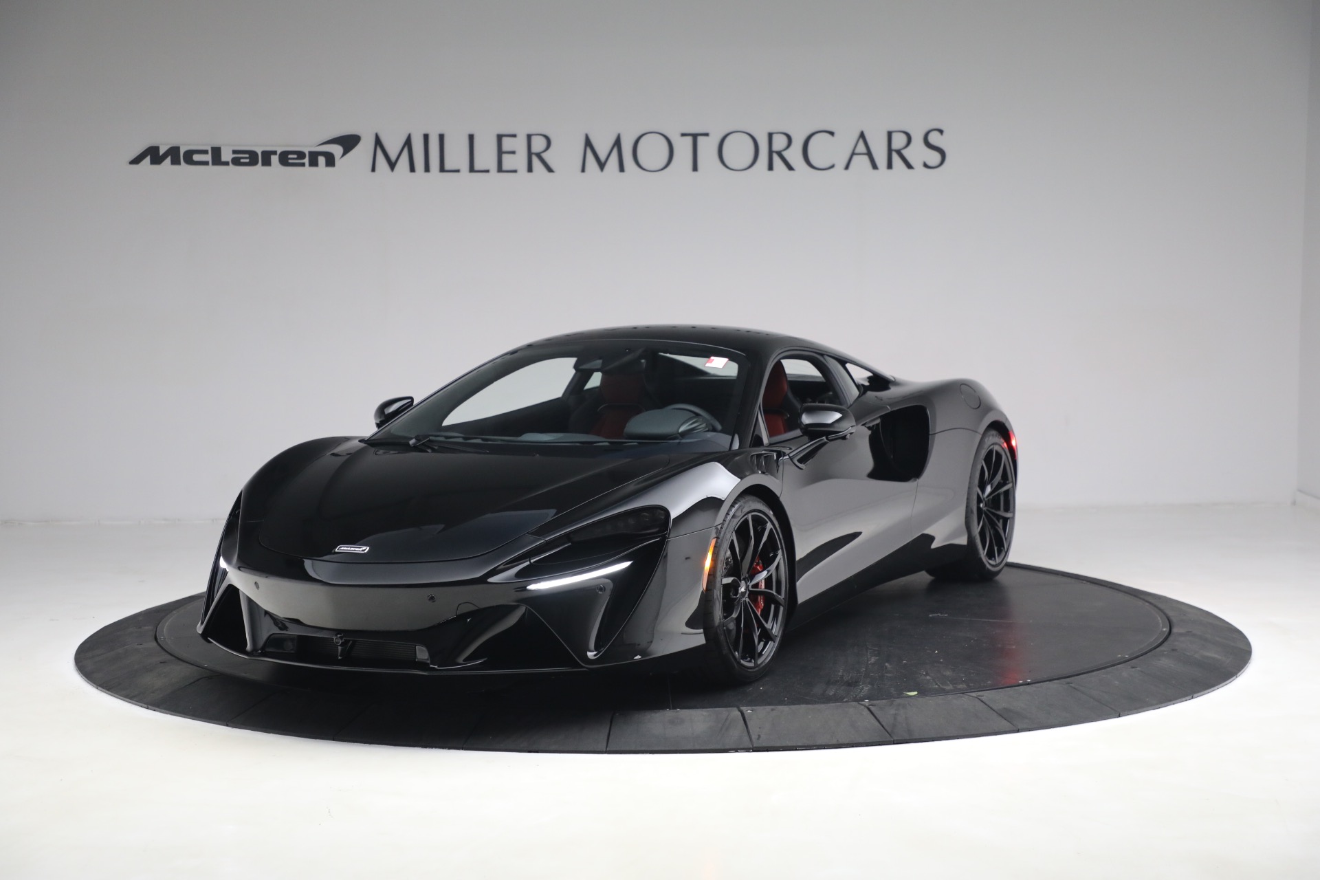 New-2023-McLaren-Artura-TechLux