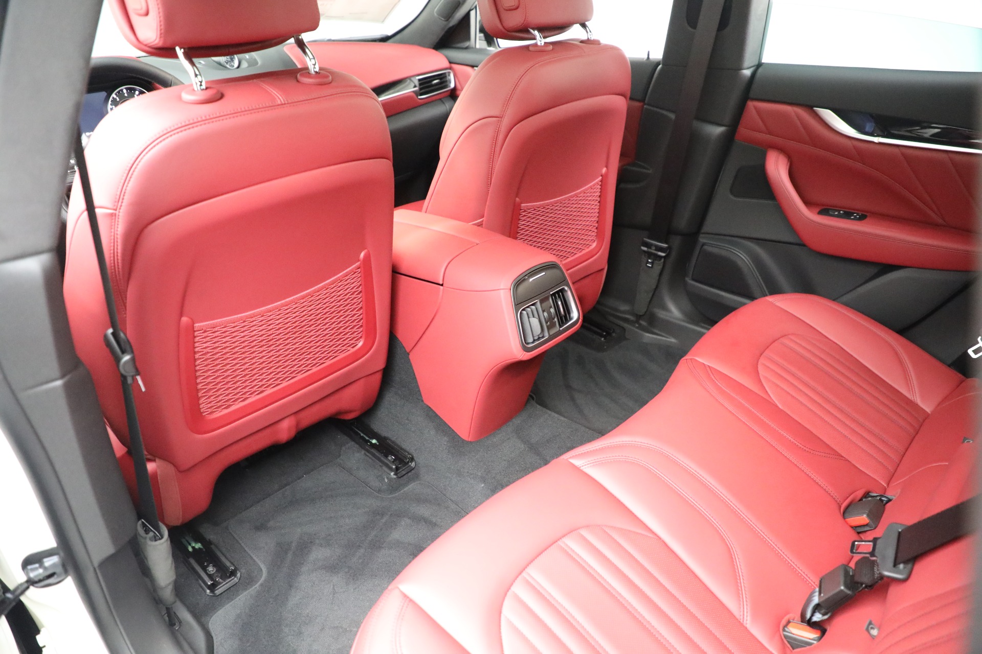 New-2023-Maserati-Levante-Modena