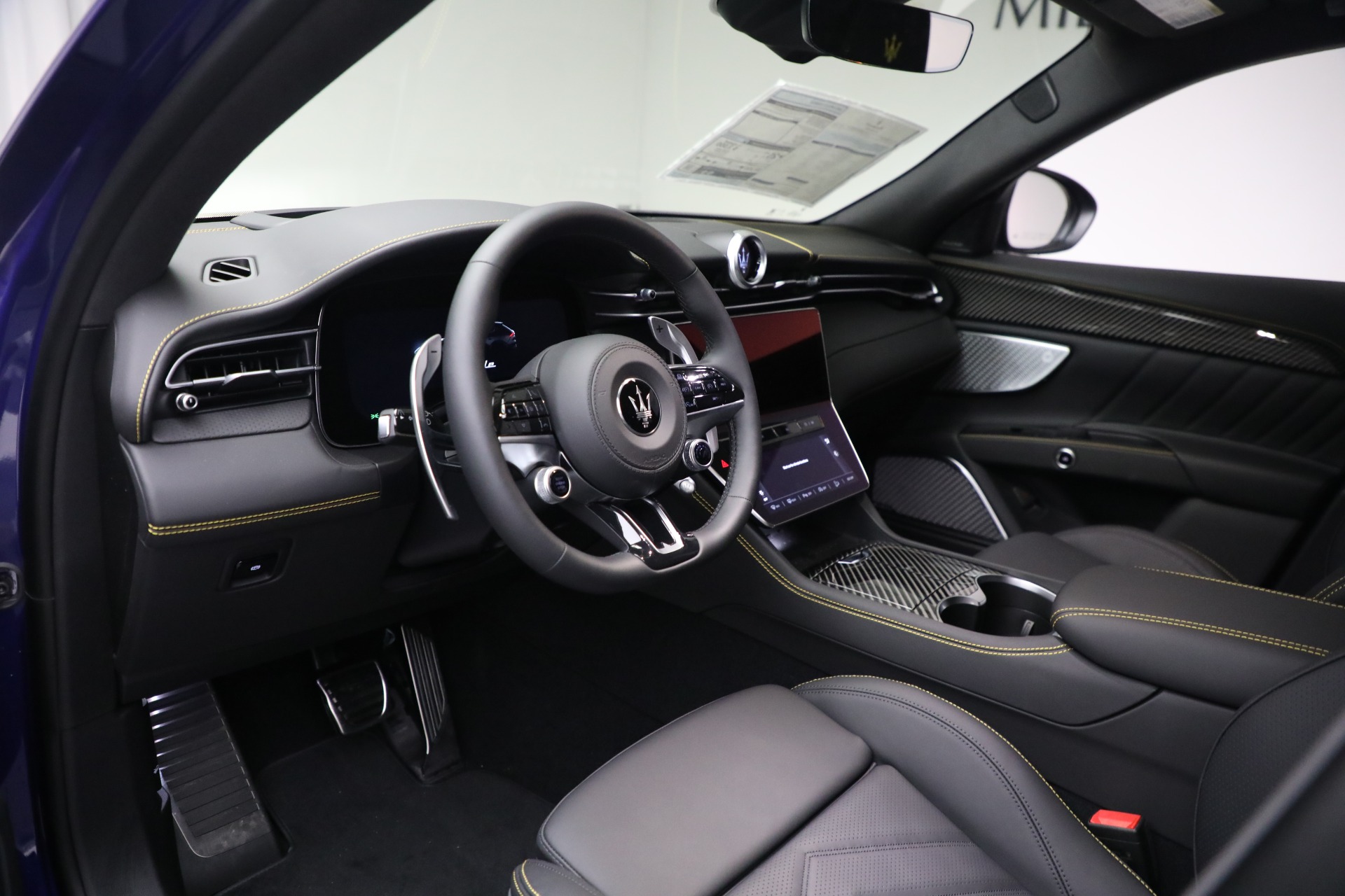 New-2023-Maserati-Grecale-Modena