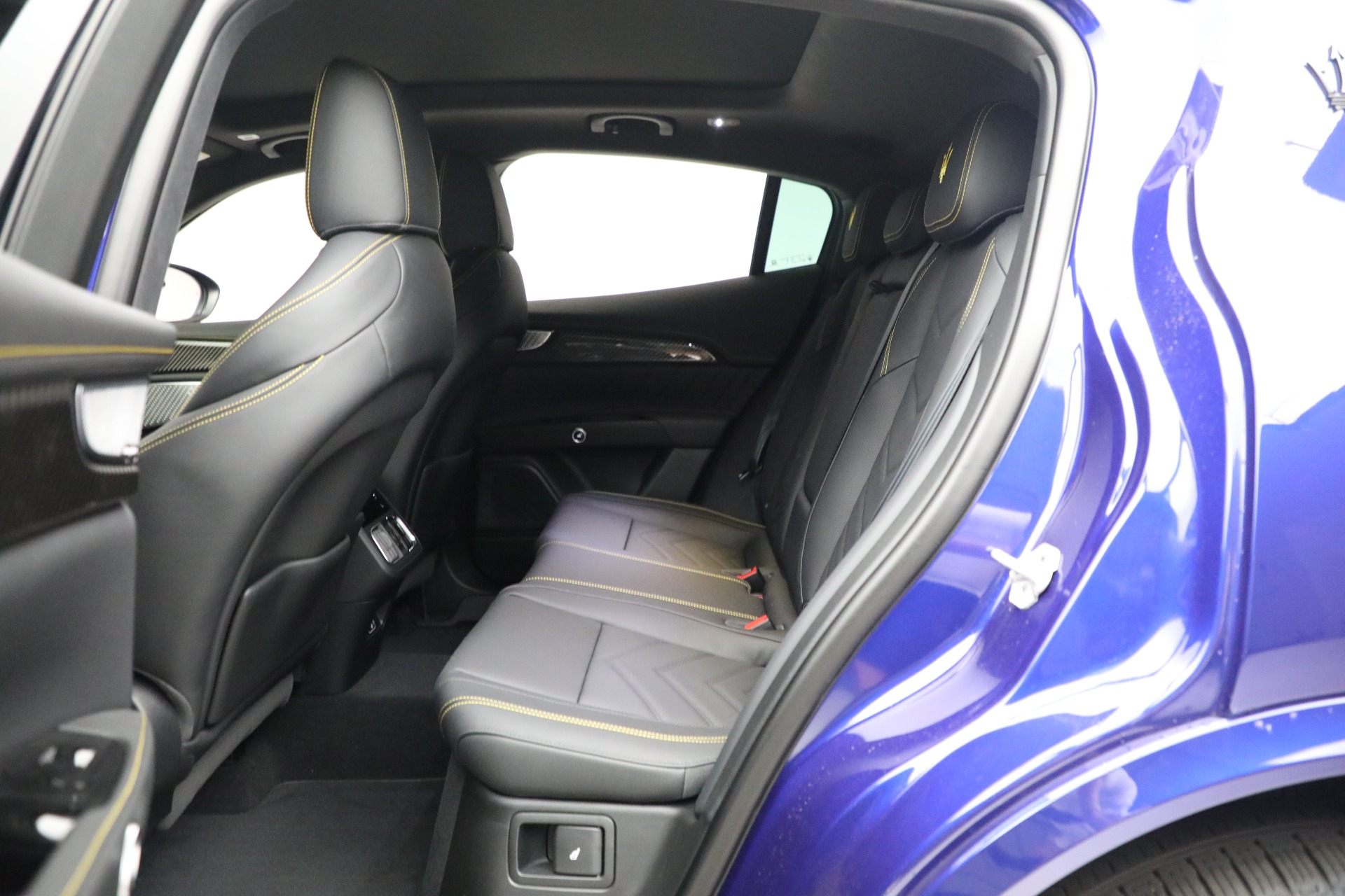 New-2023-Maserati-Grecale-Modena