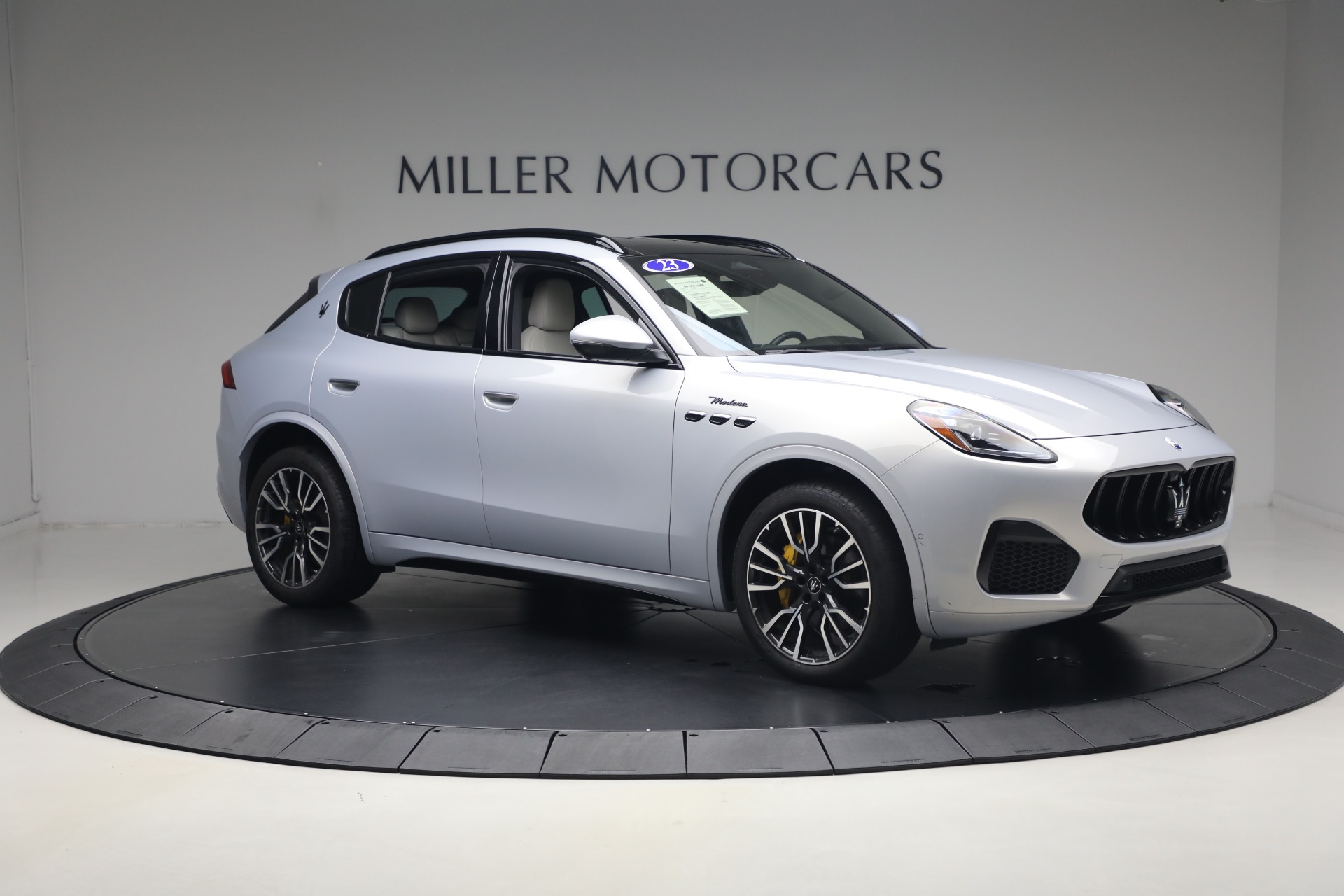Used-2023-Maserati-Grecale-Modena