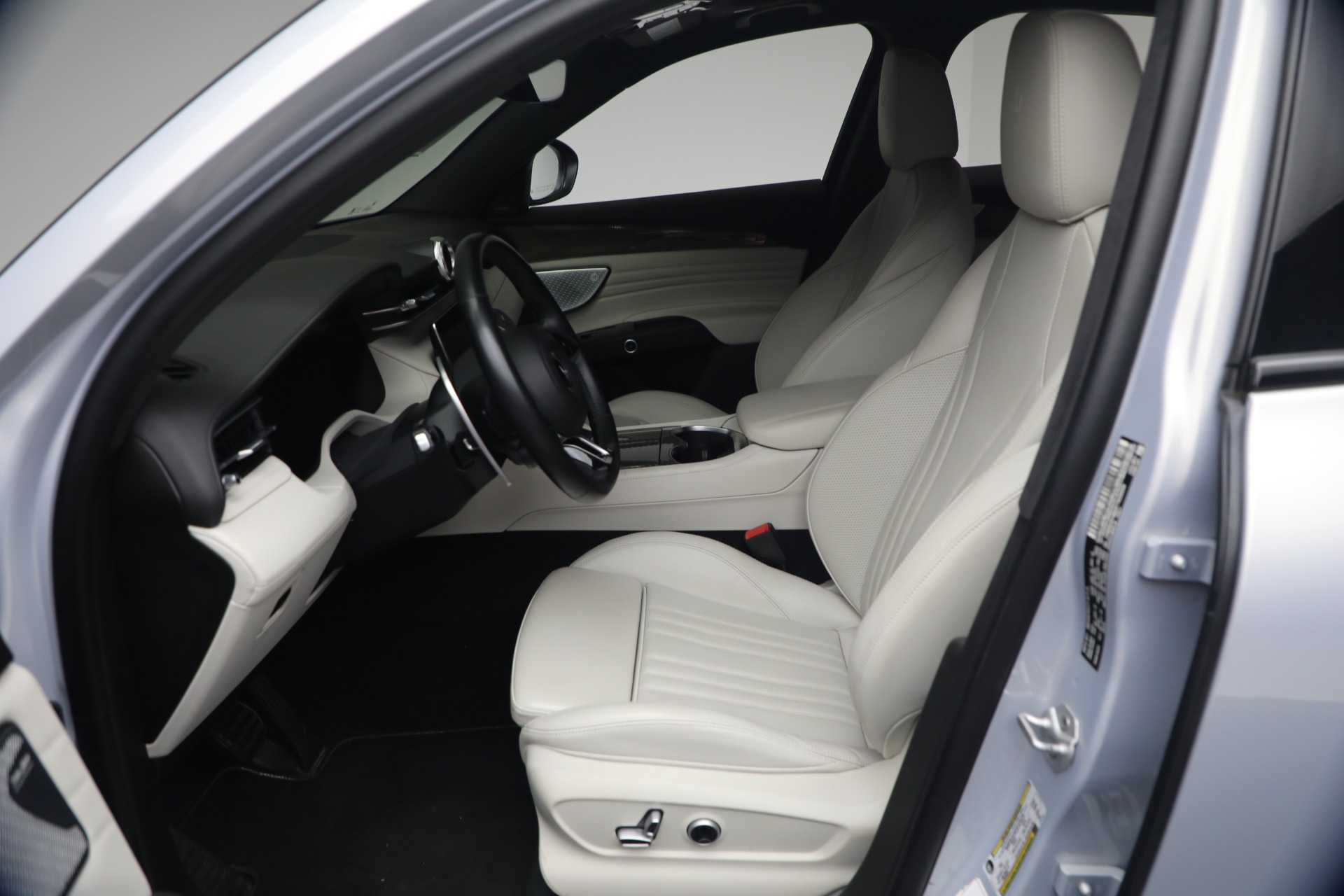 Used-2023-Maserati-Grecale-Modena