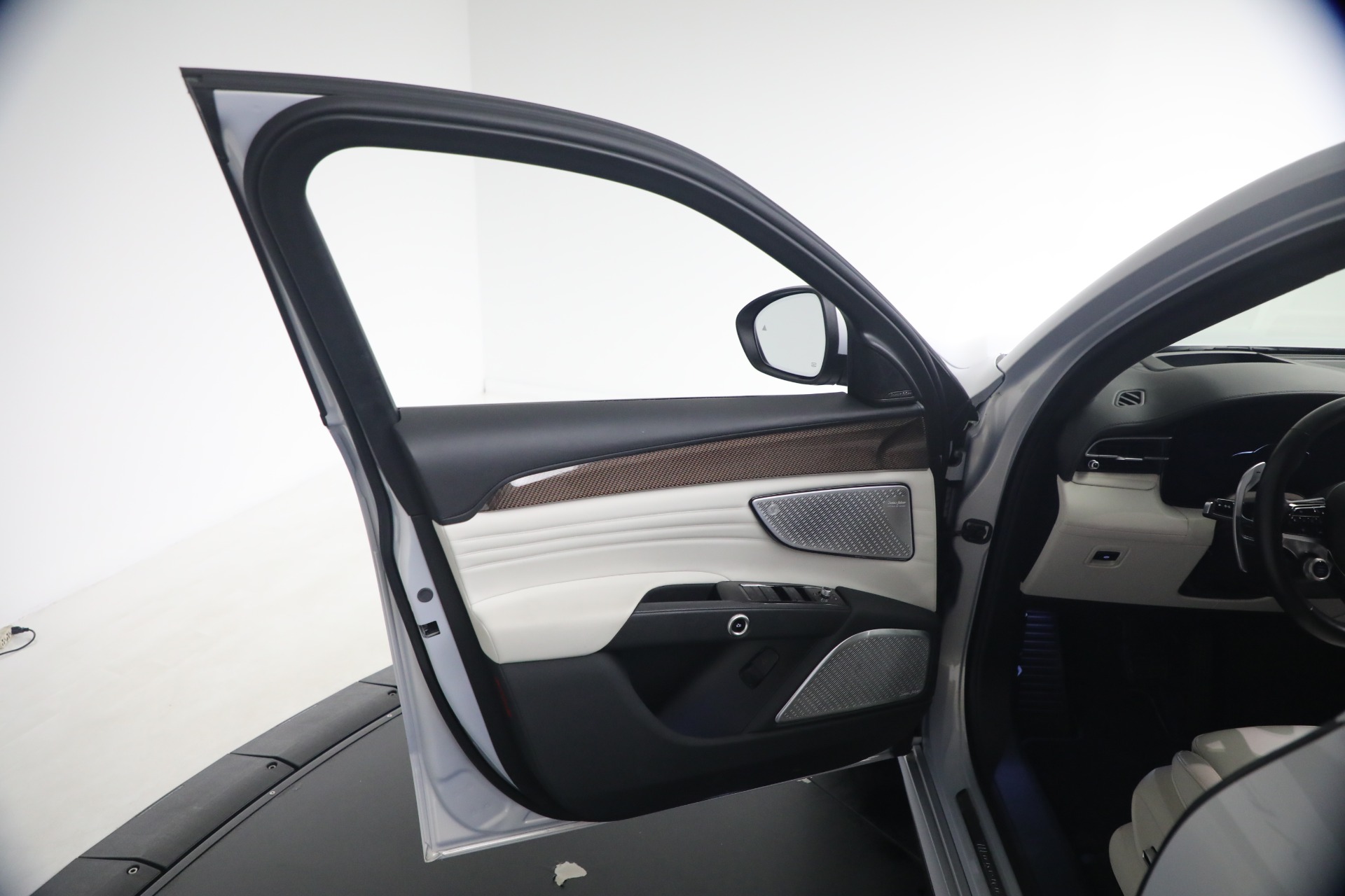 Used-2023-Maserati-Grecale-Modena