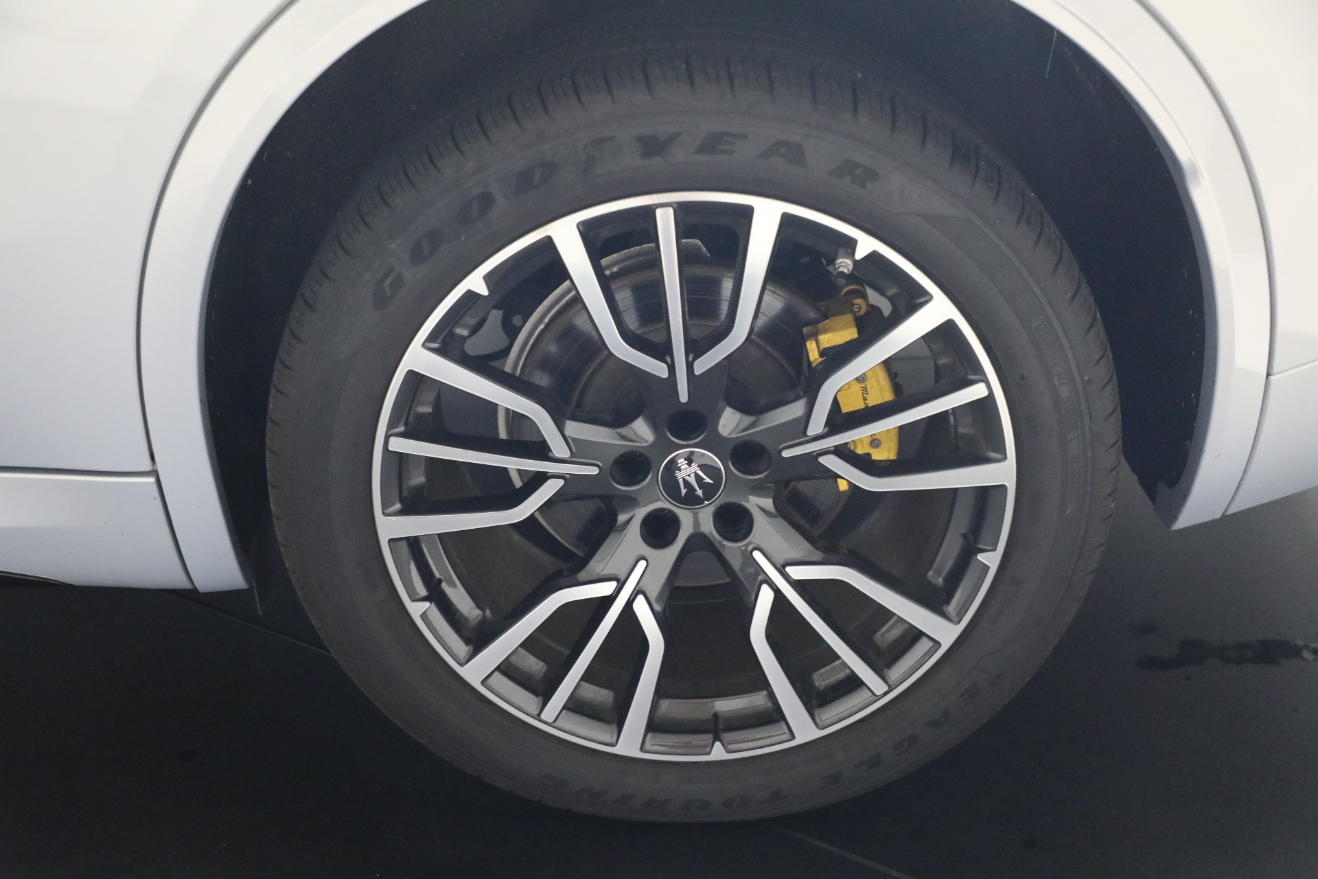 Used-2023-Maserati-Grecale-Modena