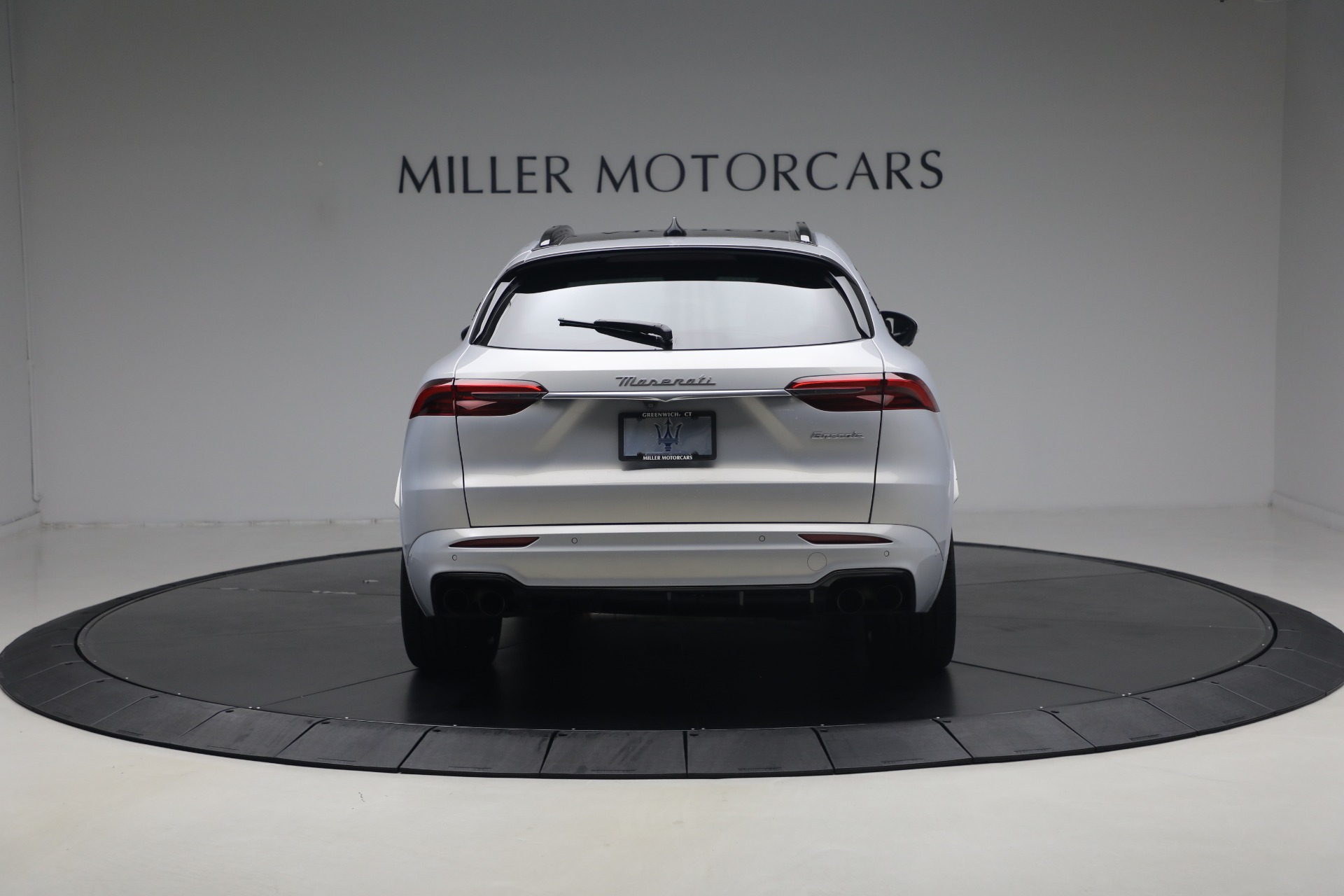 Used-2023-Maserati-Grecale-Modena