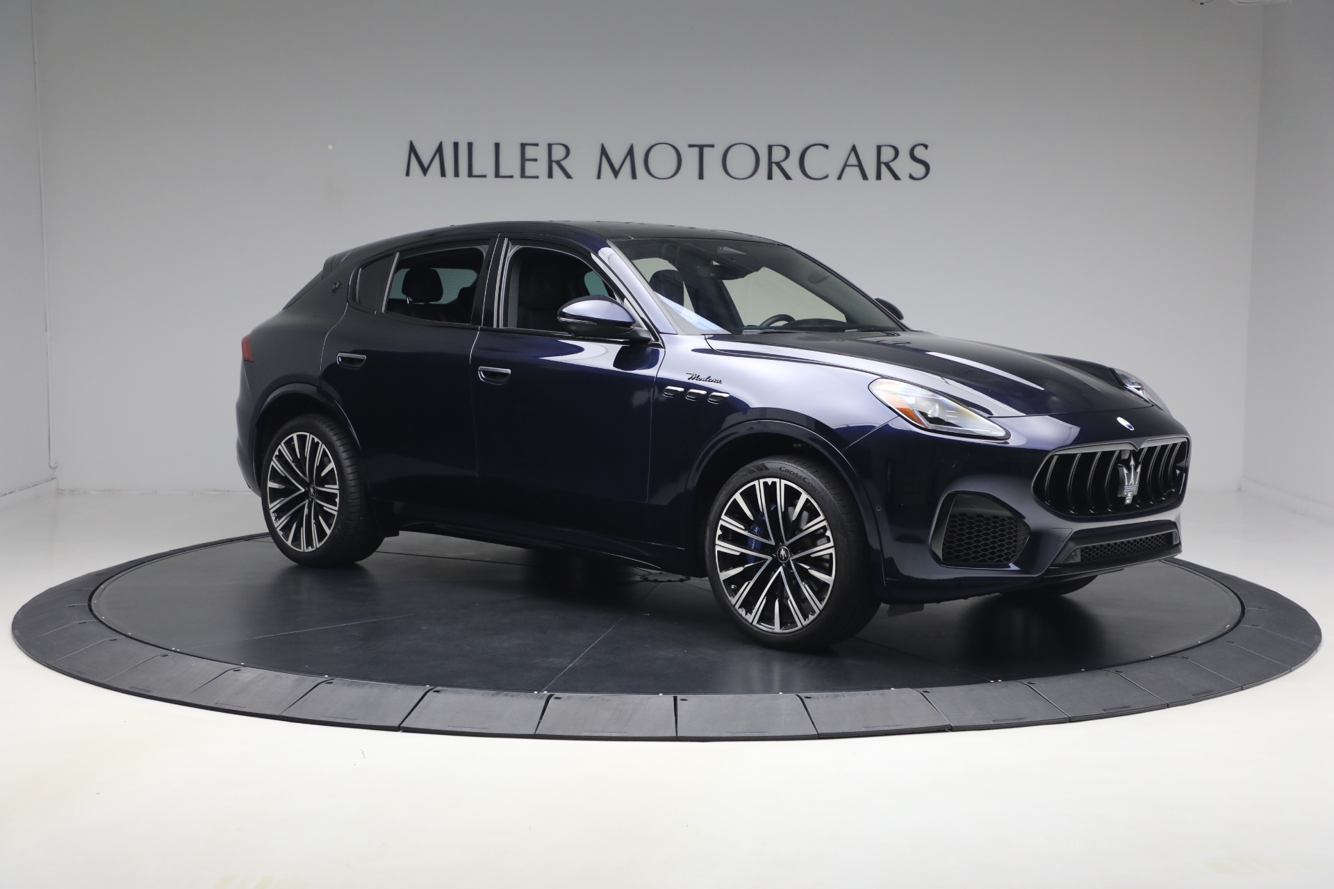 Used-2023-Maserati-Grecale-Modena