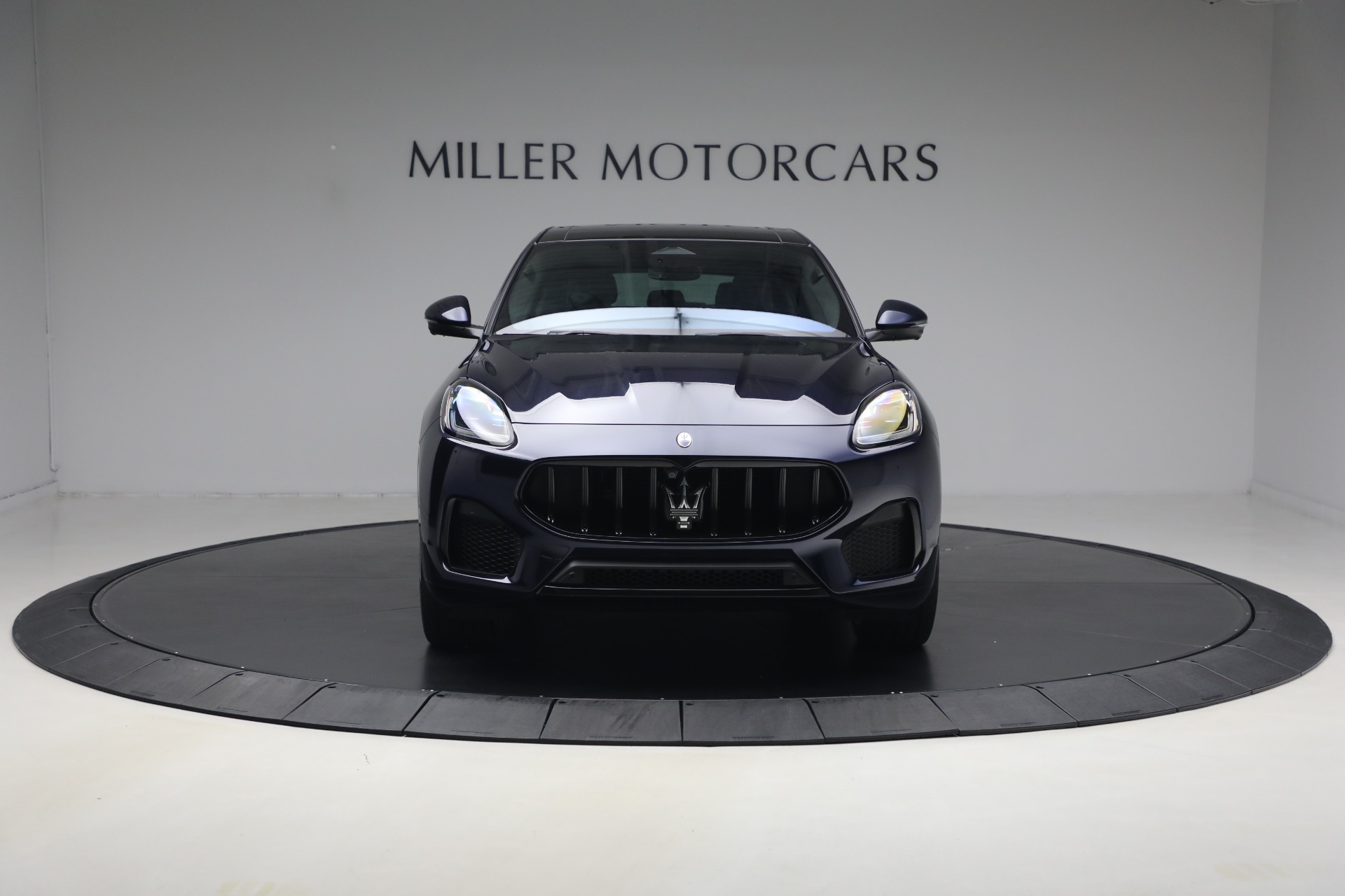 Used-2023-Maserati-Grecale-Modena