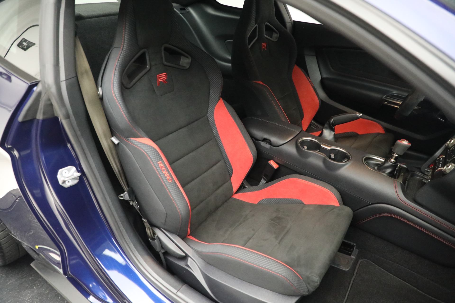 Used-2019-Ford-Mustang-Shelby-GT350R