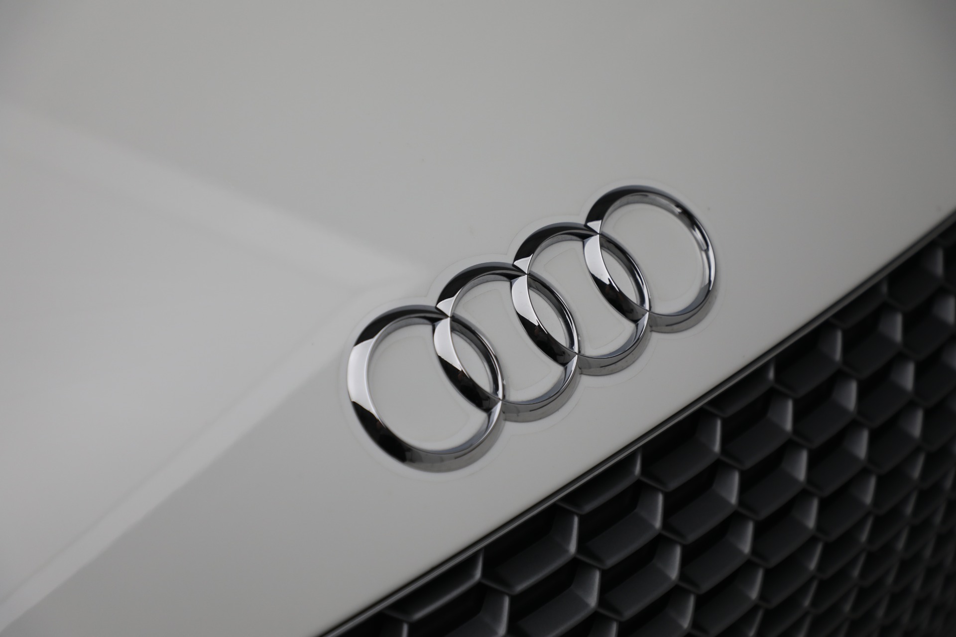 Used-2017-Audi-R8-52-quattro-V10