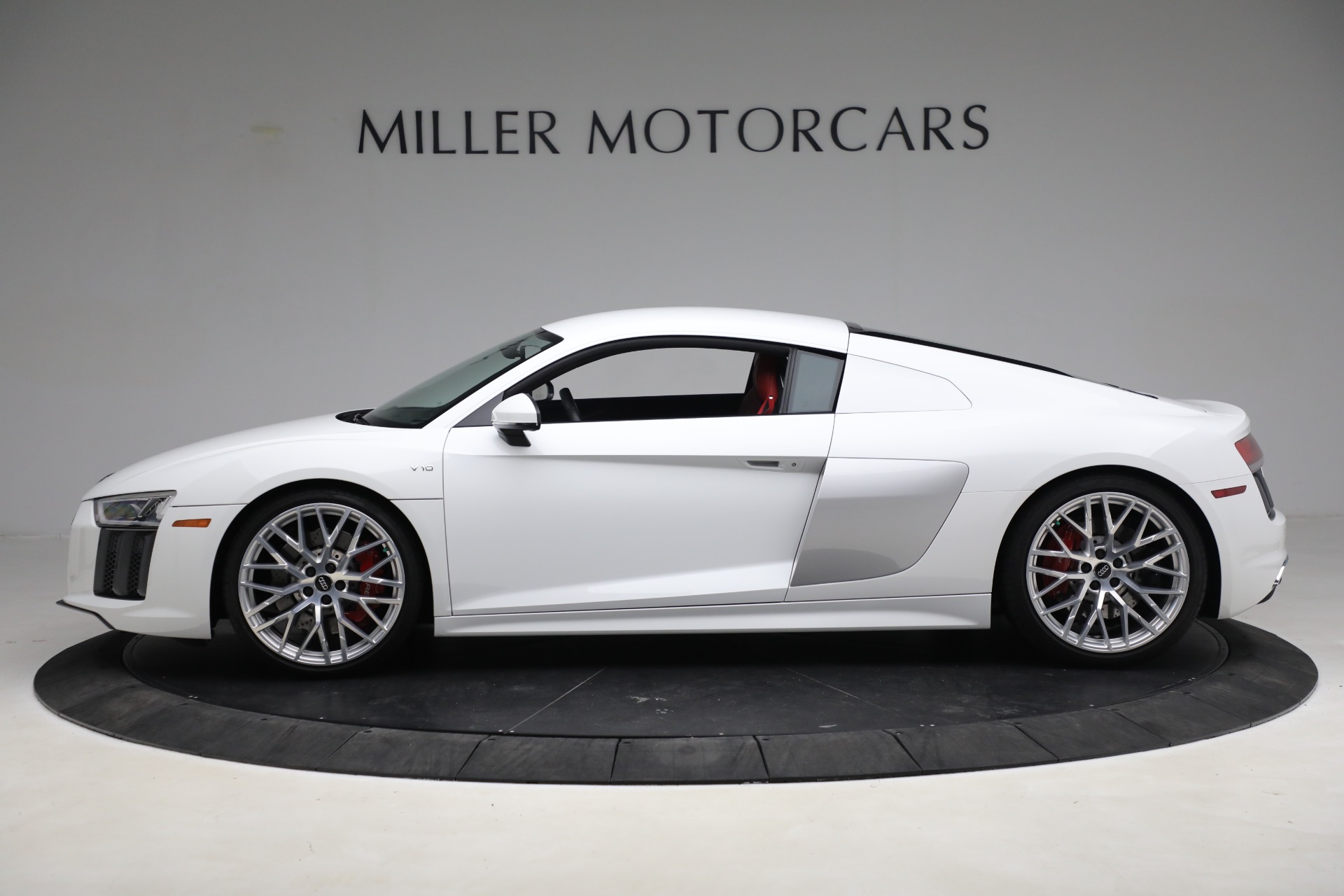 Used-2017-Audi-R8-52-quattro-V10