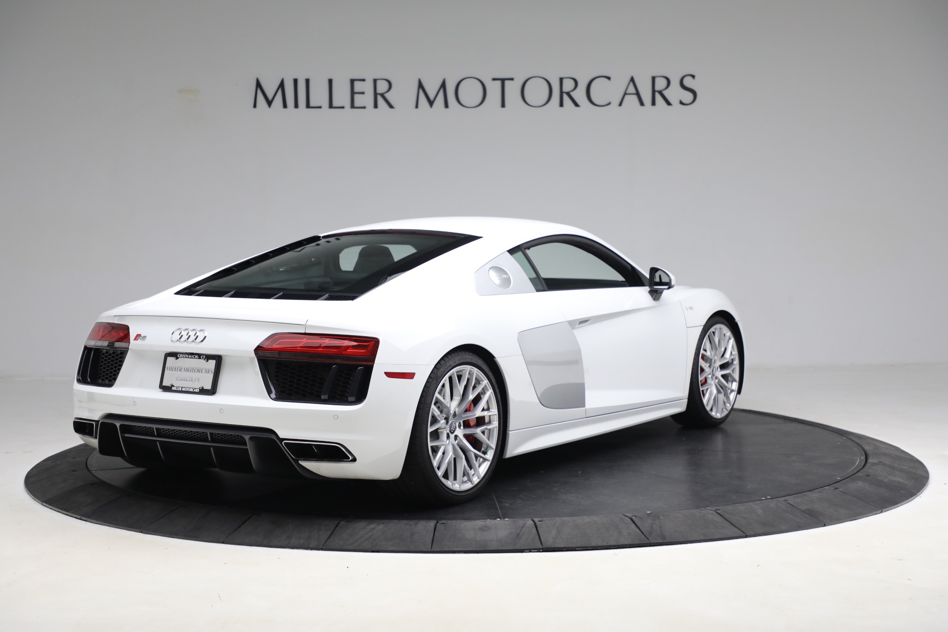 Used-2017-Audi-R8-52-quattro-V10