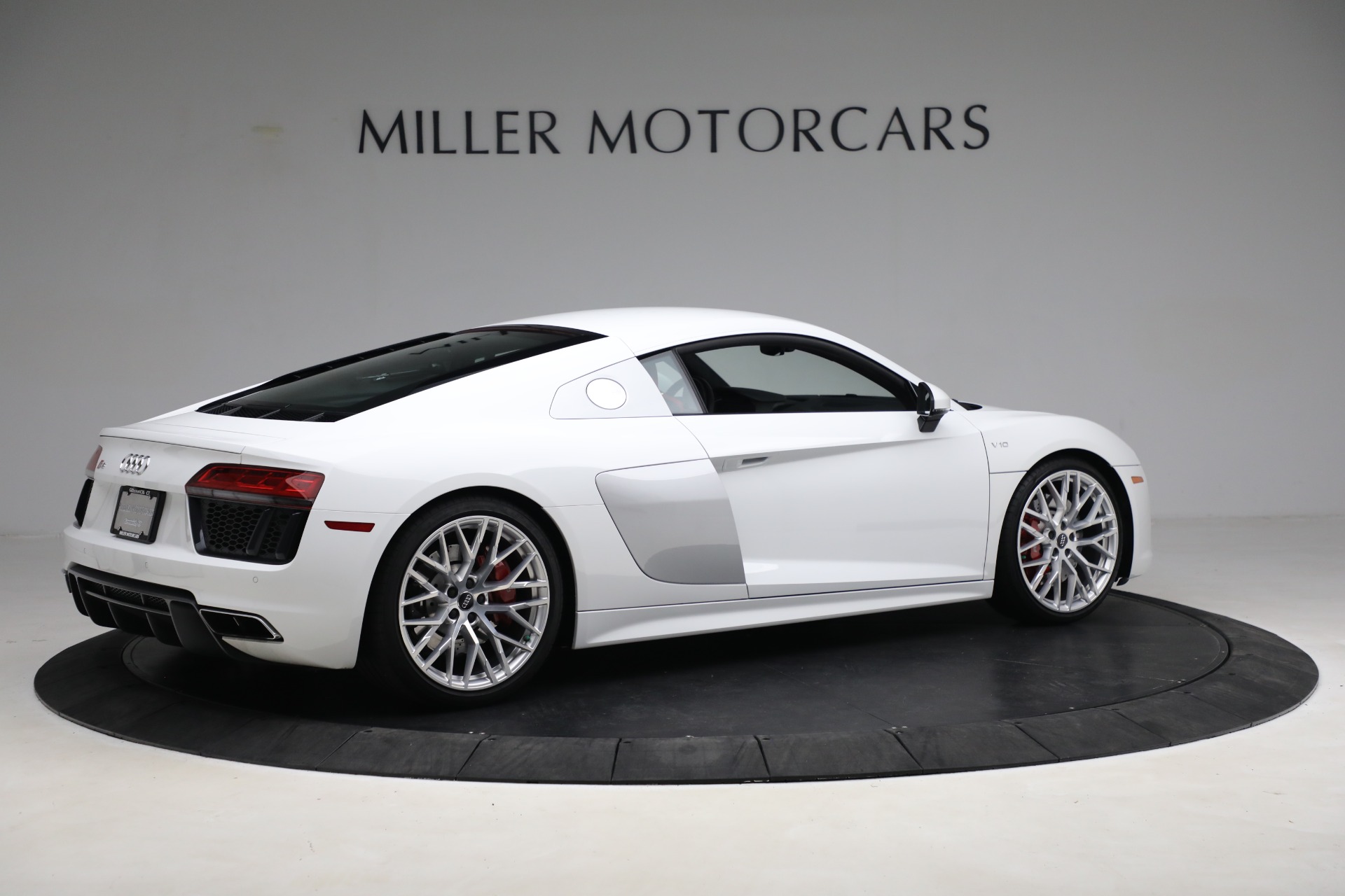 Used-2017-Audi-R8-52-quattro-V10