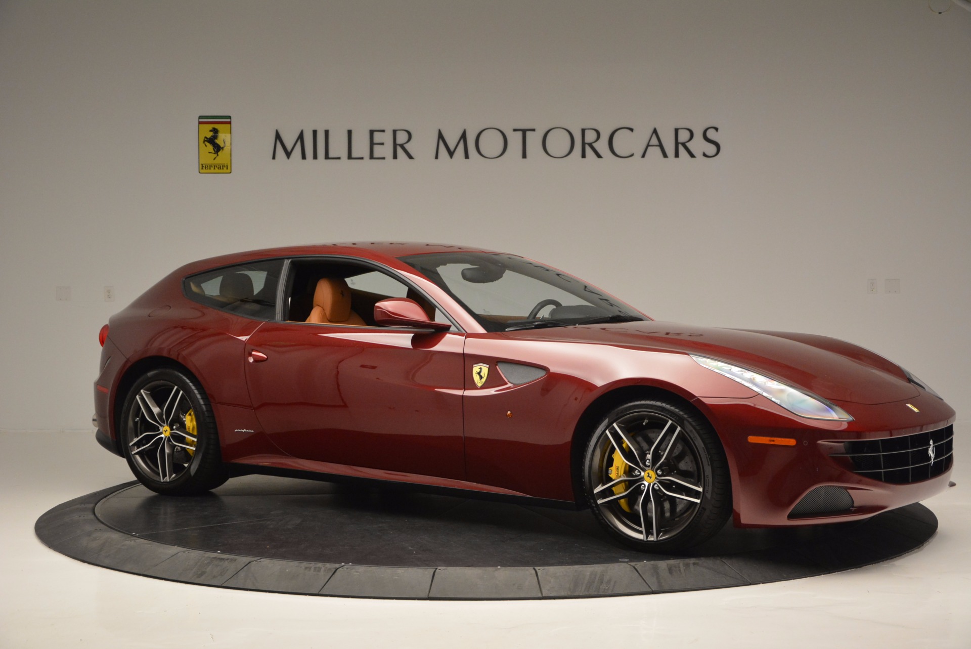 Used-2015-Ferrari-FF