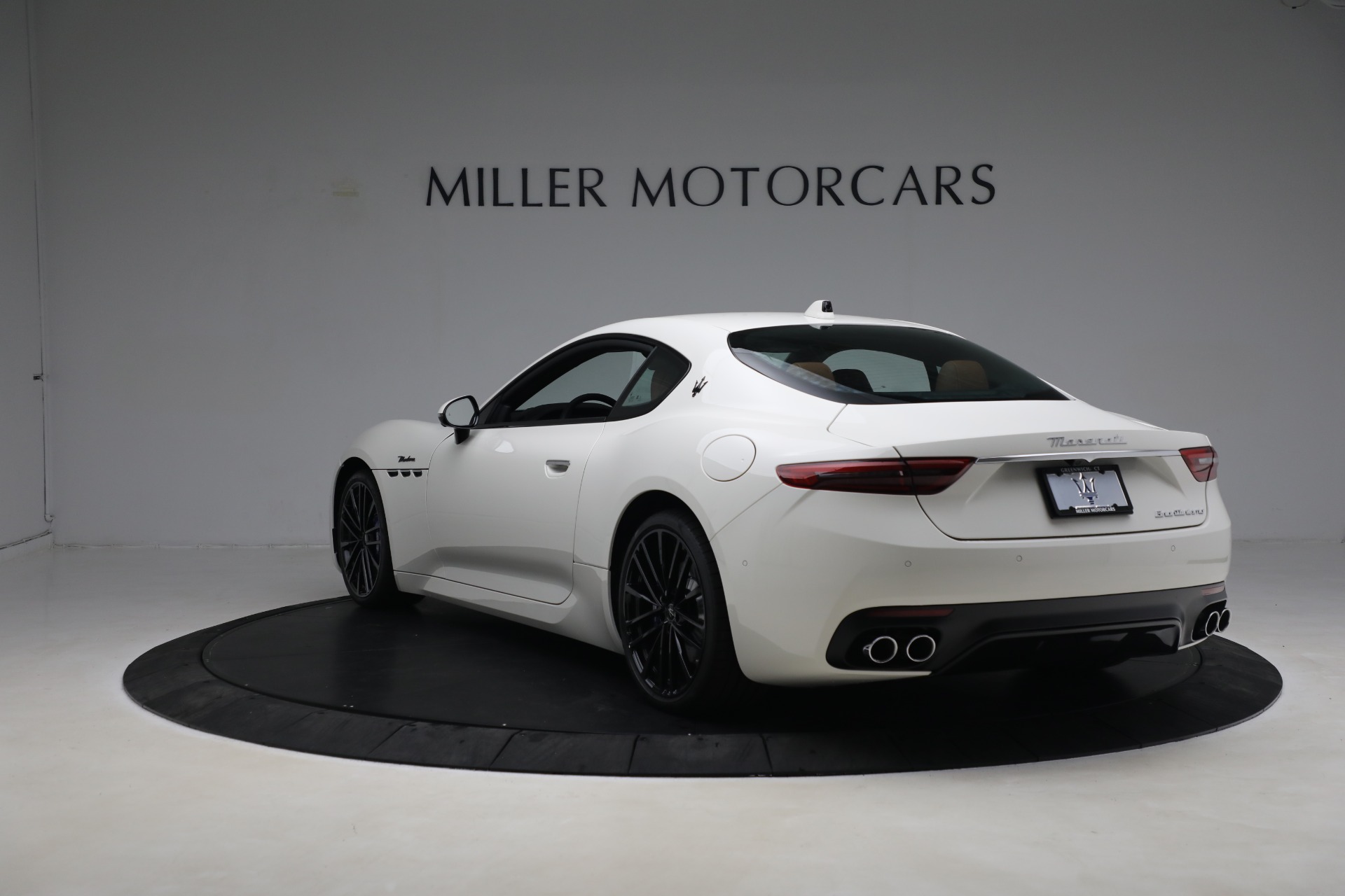 New-2024-Maserati-GranTurismo-Modena