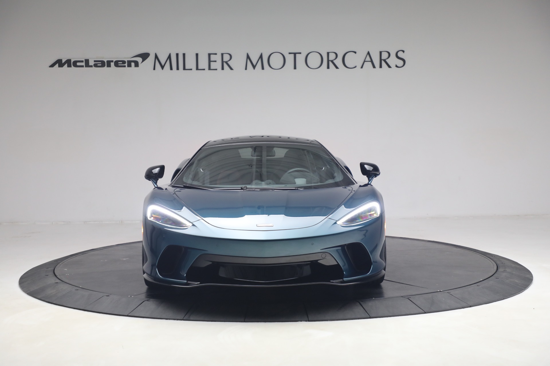 New-2023-McLaren-GT-Pioneer