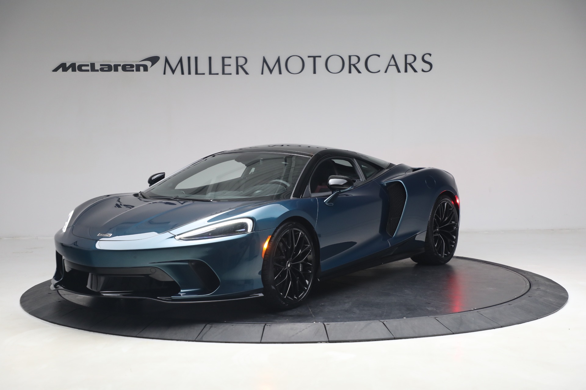 New-2023-McLaren-GT-Pioneer