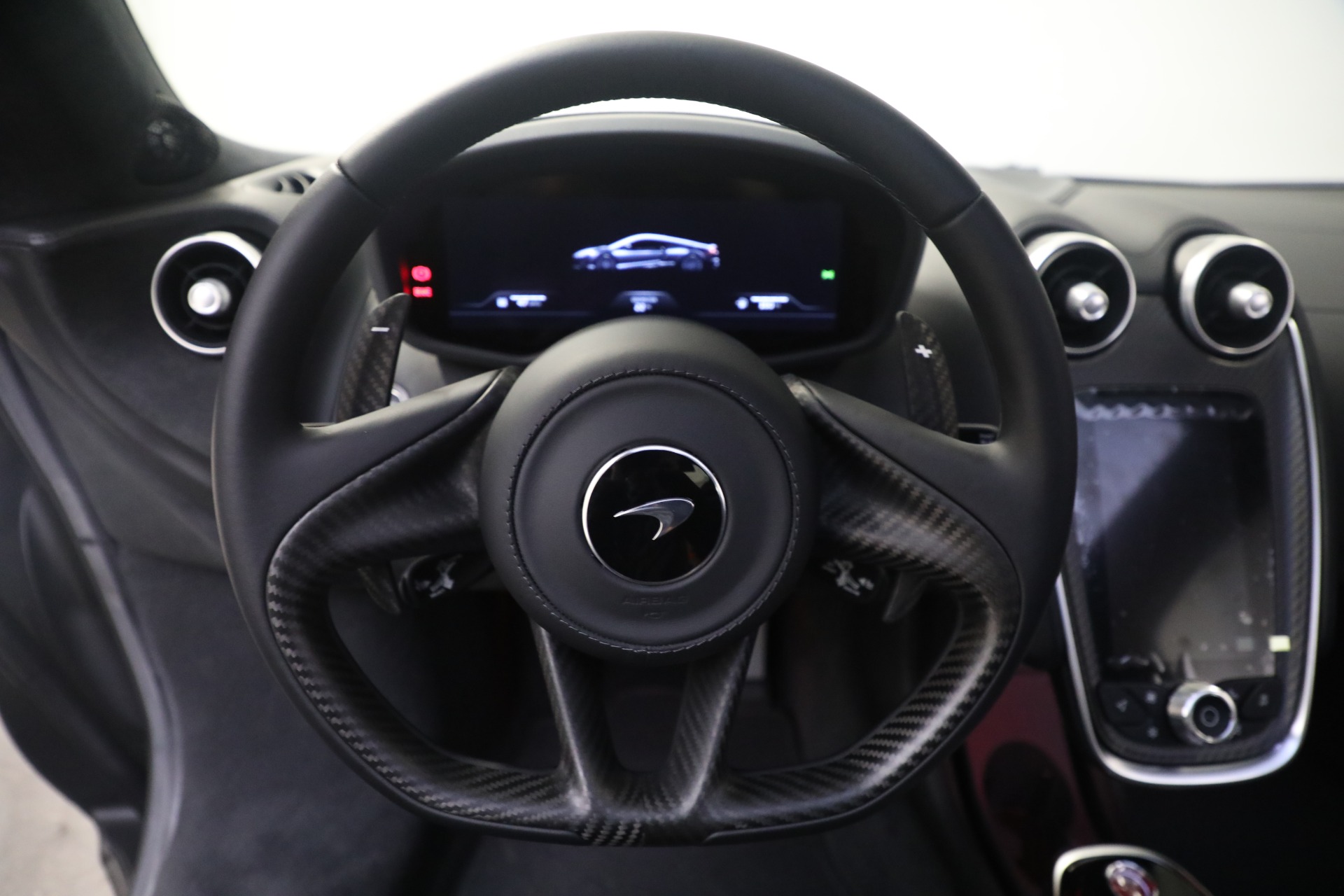 New-2023-McLaren-GT-Pioneer