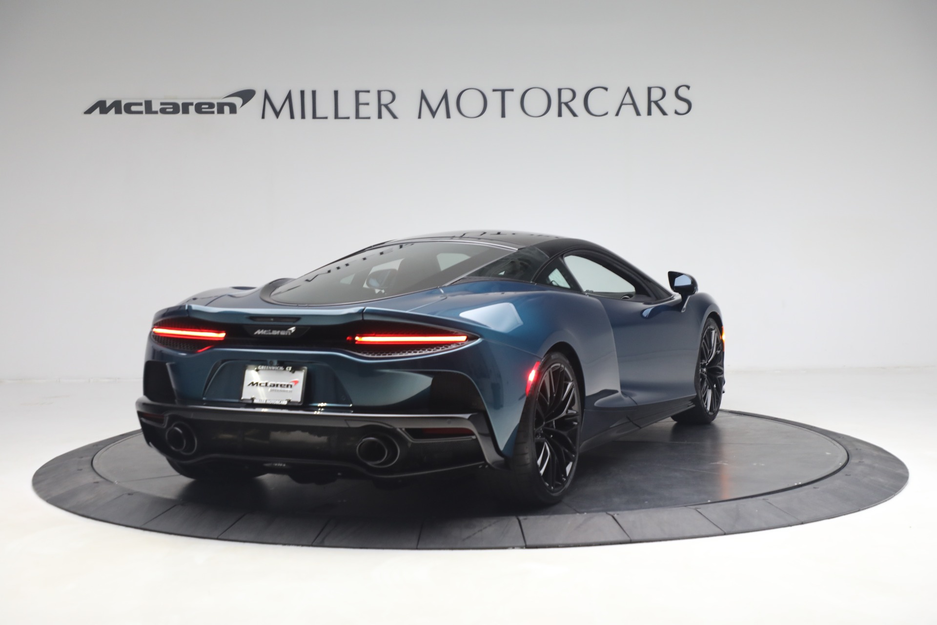 New-2023-McLaren-GT-Pioneer