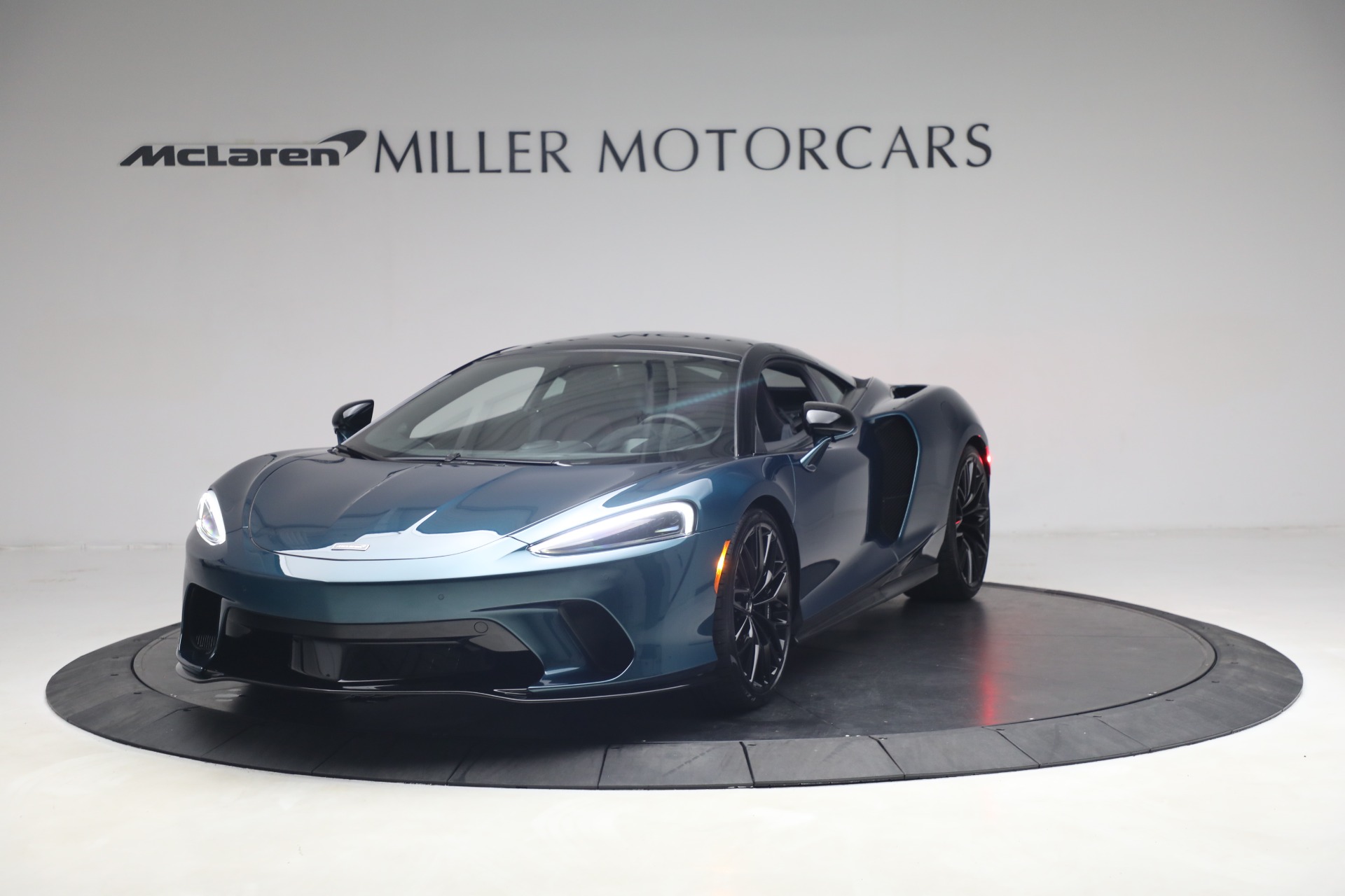 New-2023-McLaren-GT-Pioneer