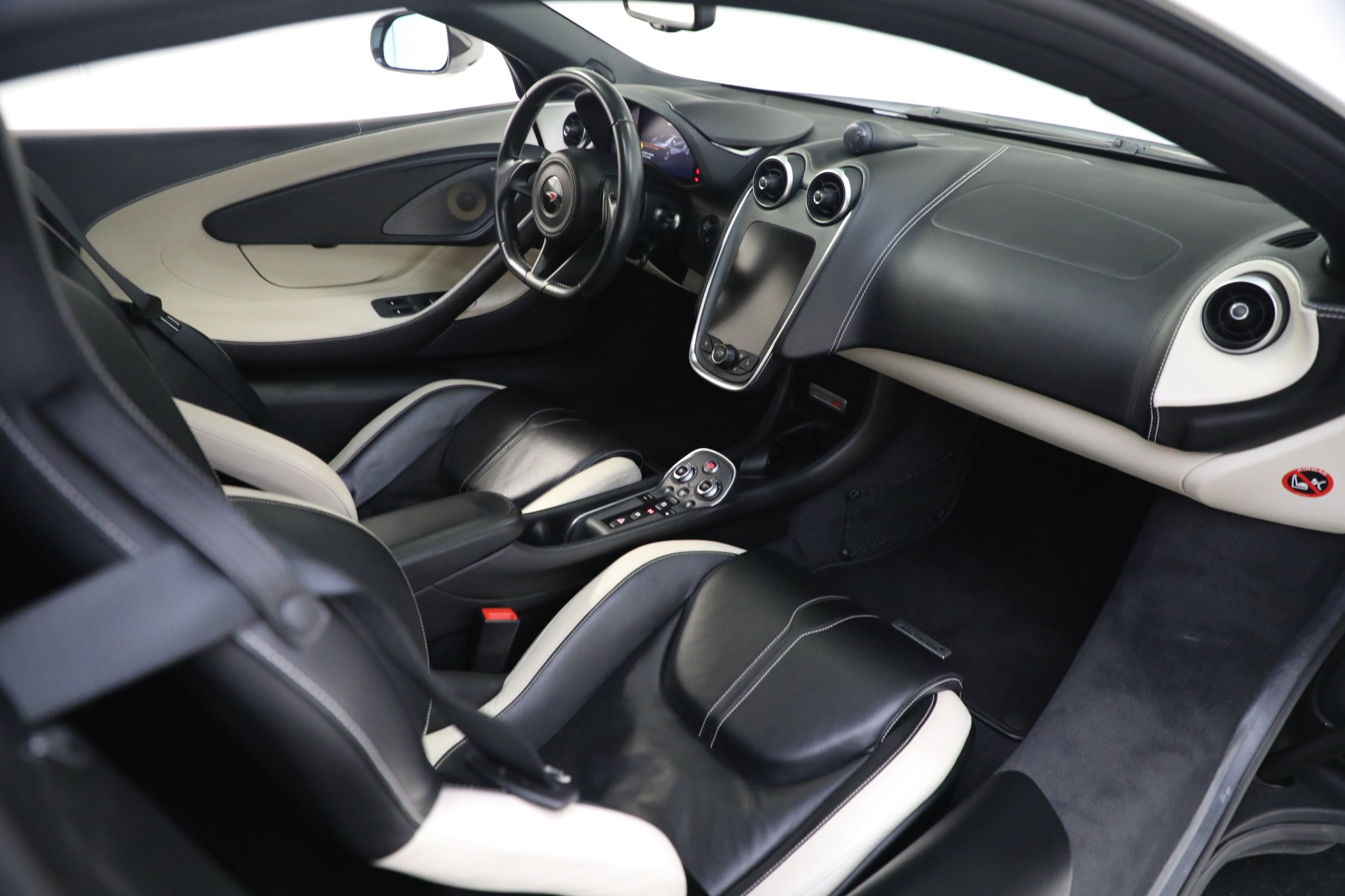 Used-2017-McLaren-570S