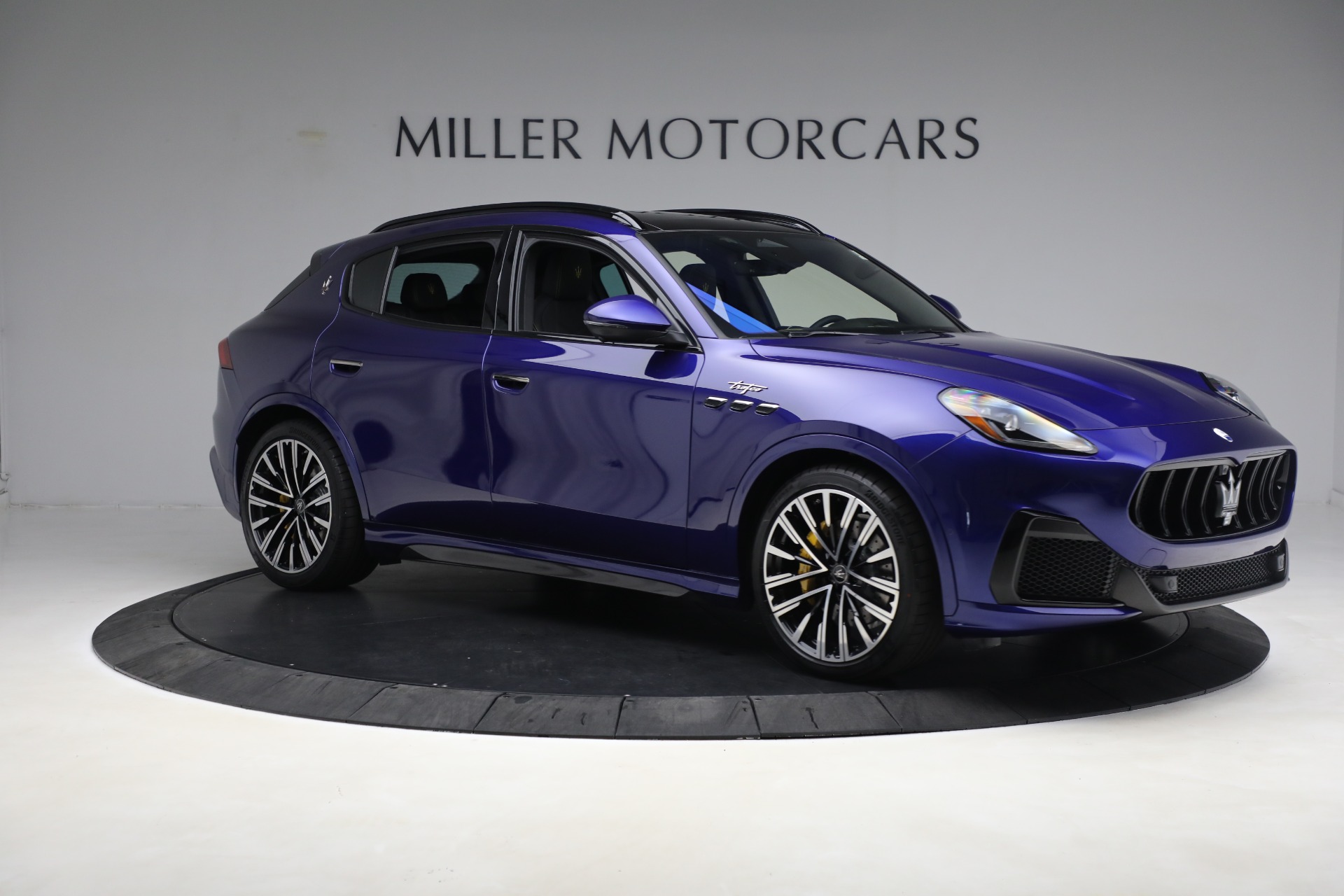 New-2023-Maserati-Grecale-Trofeo