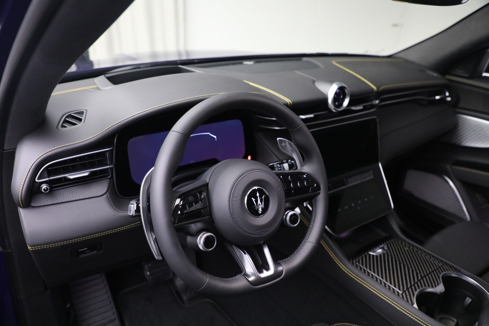 New-2023-Maserati-Grecale-Trofeo