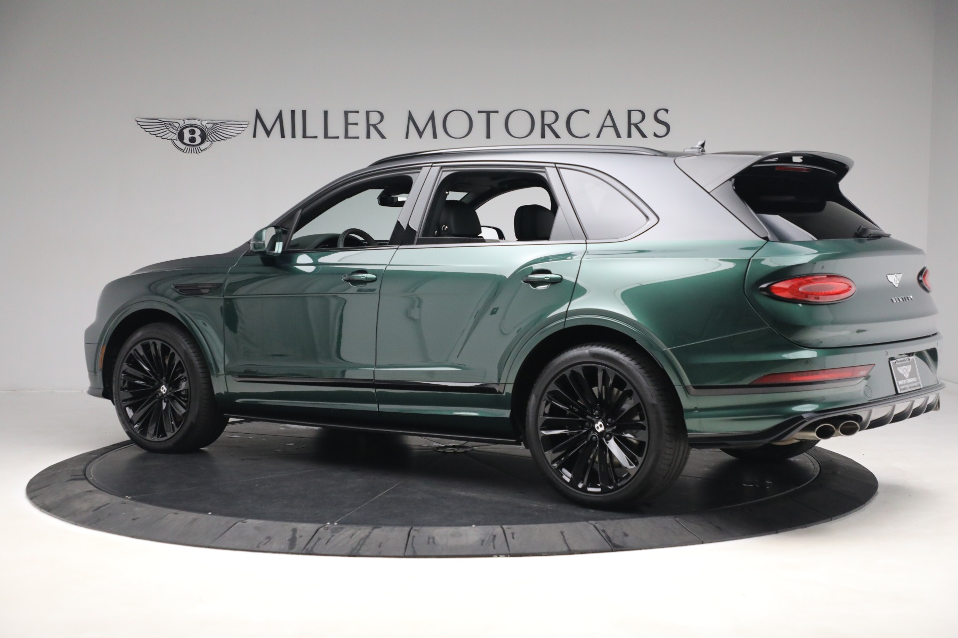 Used-2022-Bentley-Bentayga-Speed