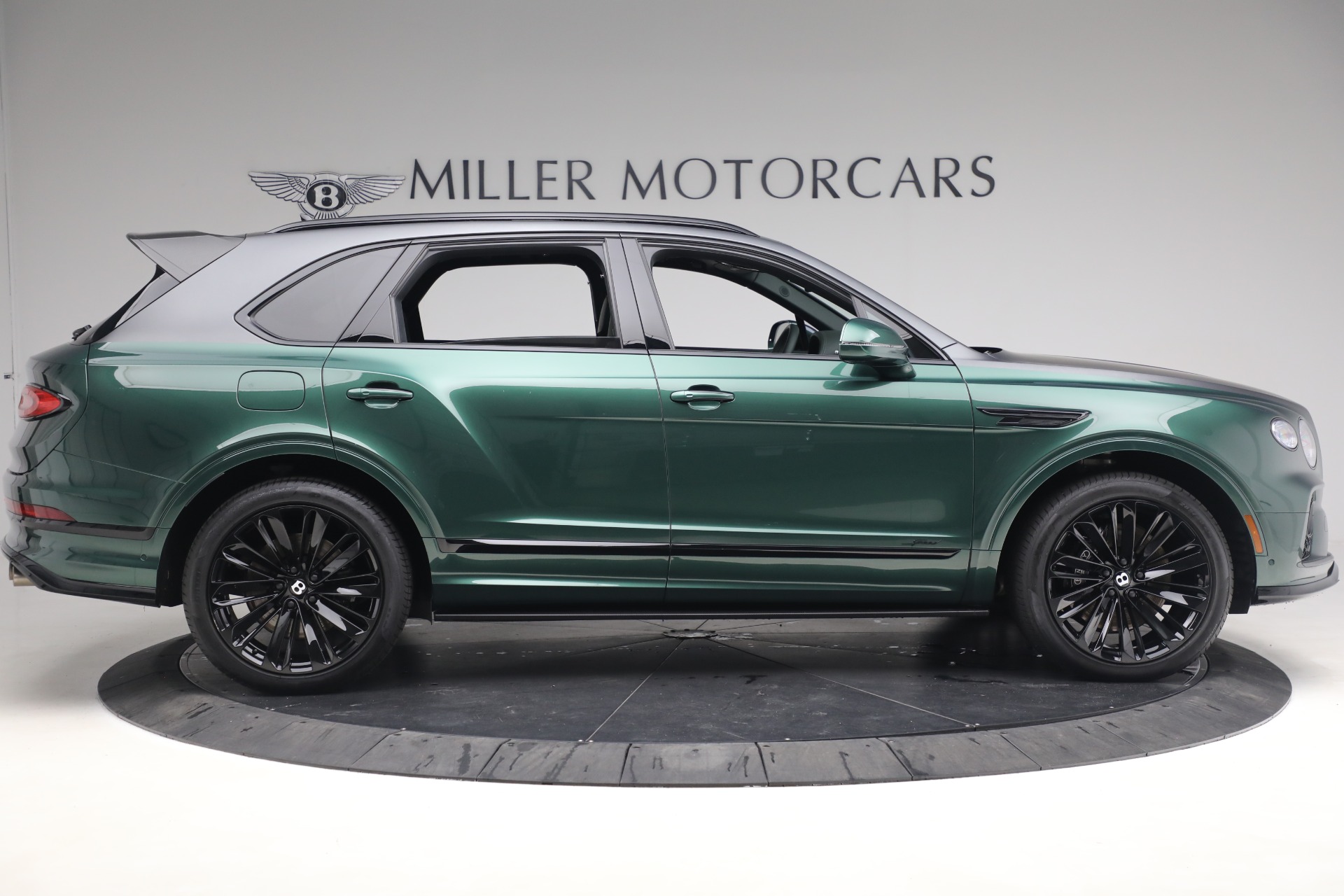 Used-2022-Bentley-Bentayga-Speed