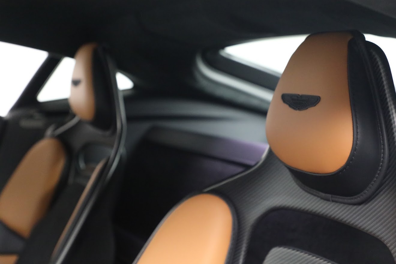 Used-2023-Aston-Martin-Vantage-V12