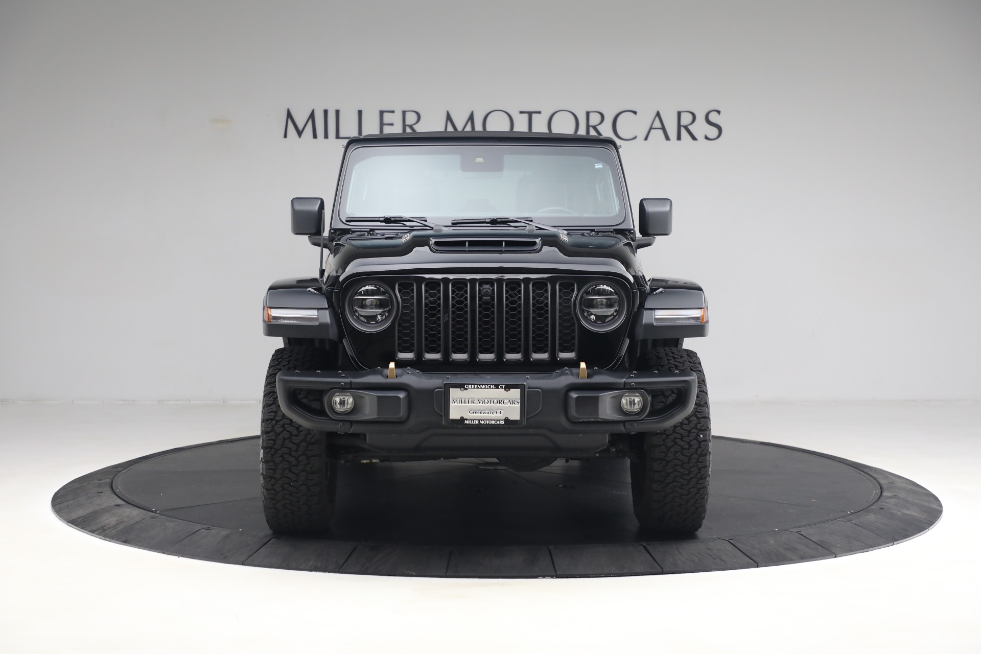 Used-2021-Jeep-Wrangler-Unlimited-Rubicon-392