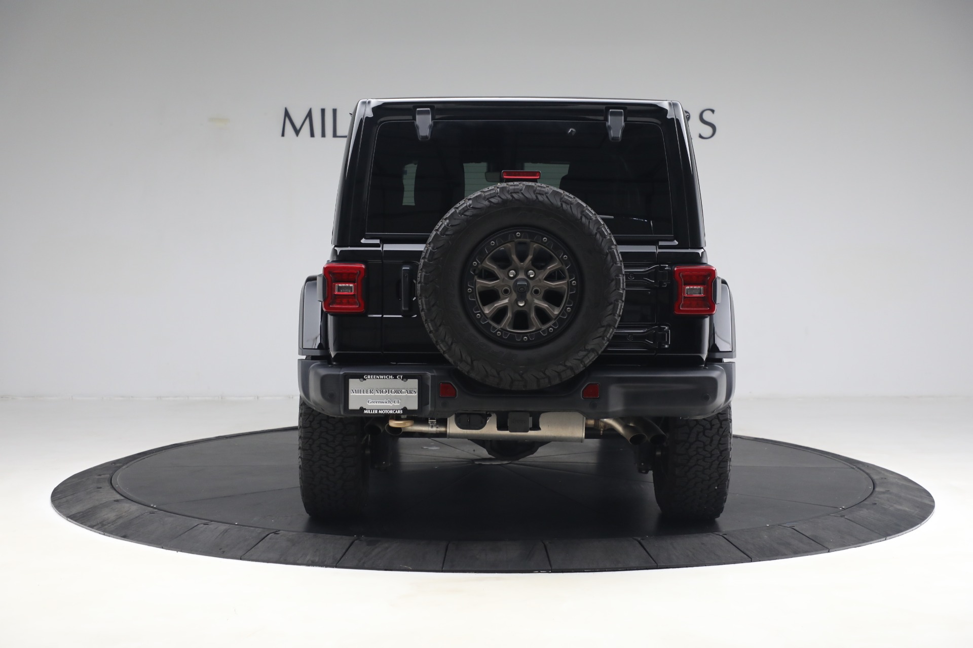 Used-2021-Jeep-Wrangler-Unlimited-Rubicon-392