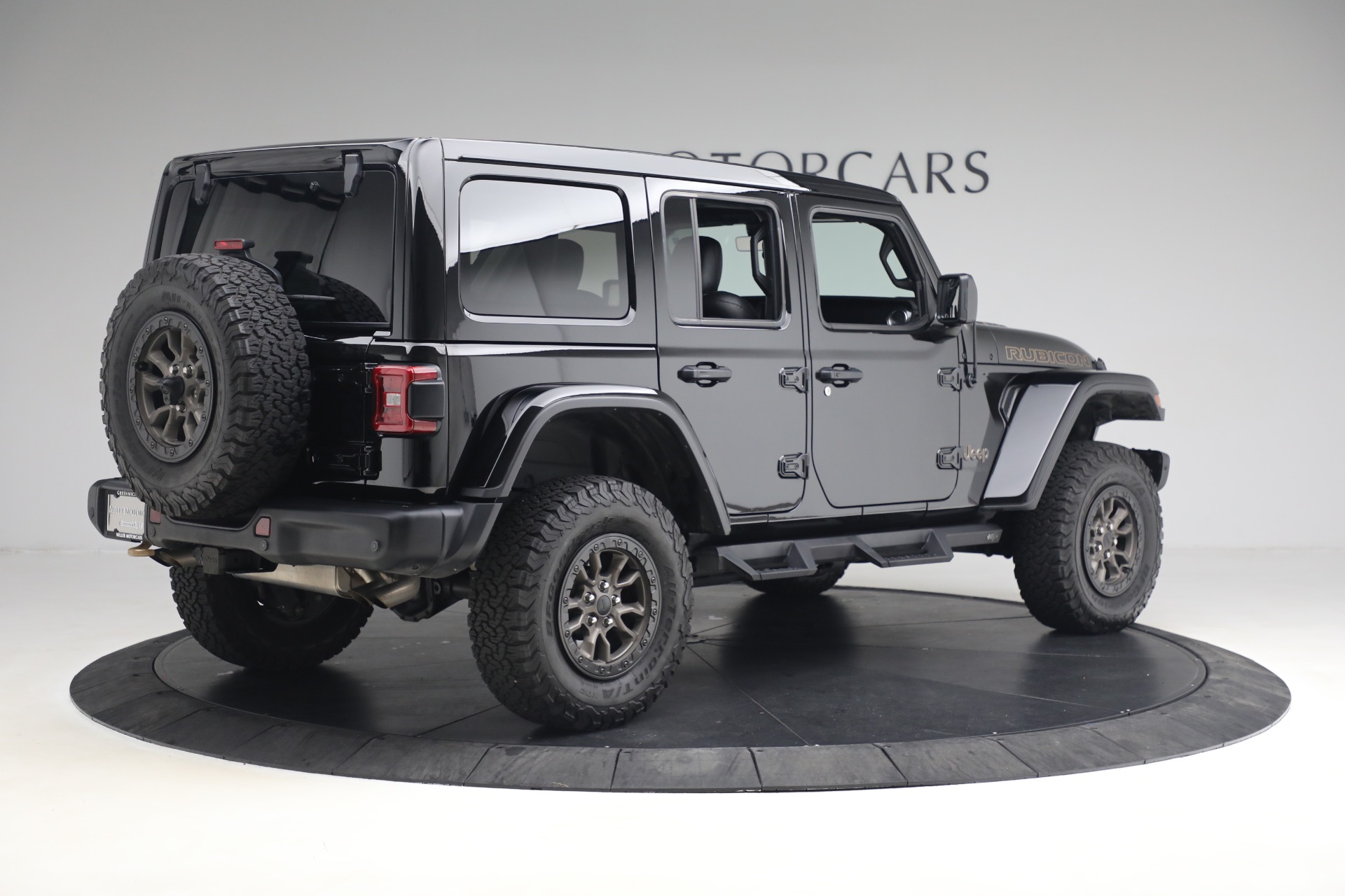 Used-2021-Jeep-Wrangler-Unlimited-Rubicon-392