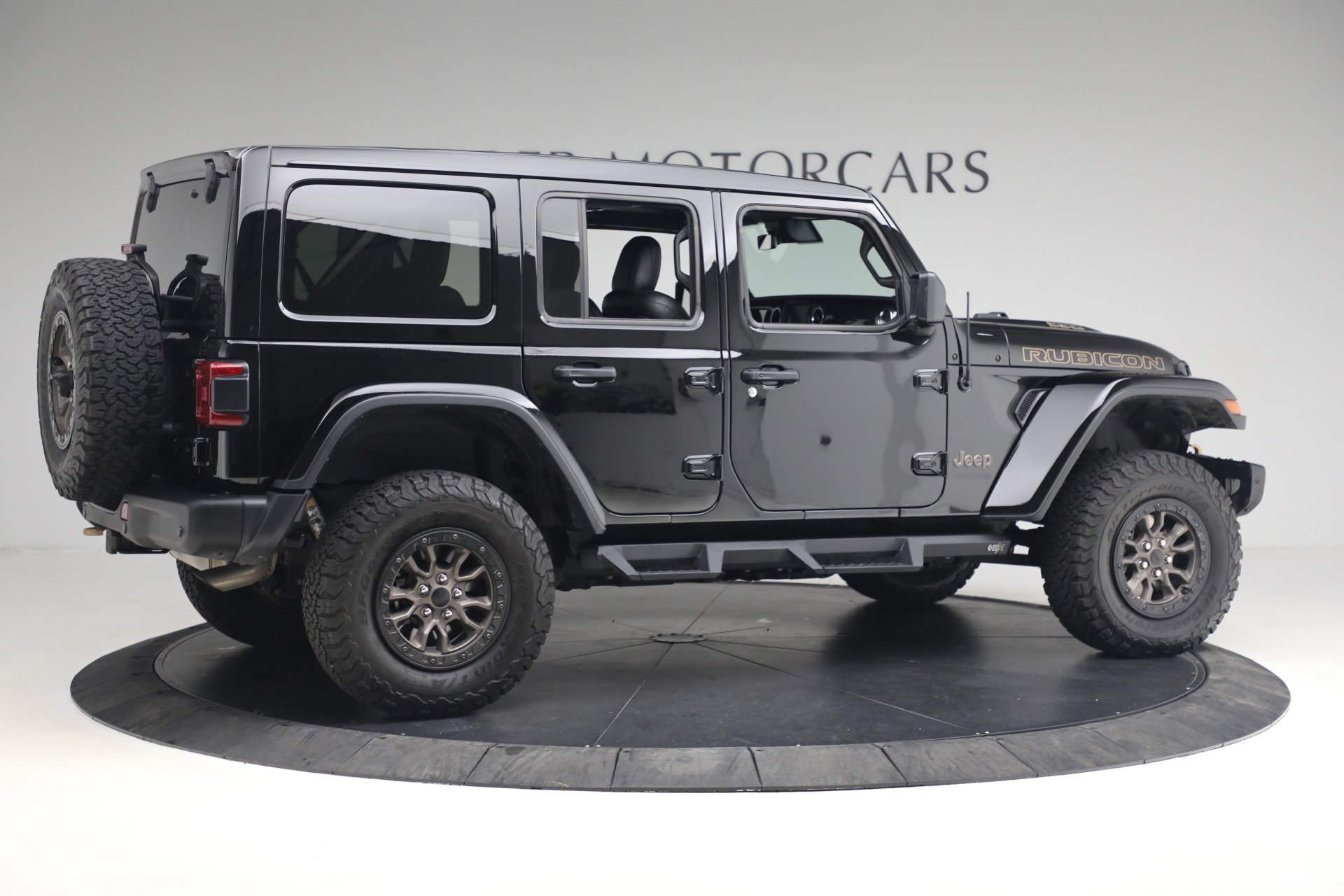 Used-2021-Jeep-Wrangler-Unlimited-Rubicon-392