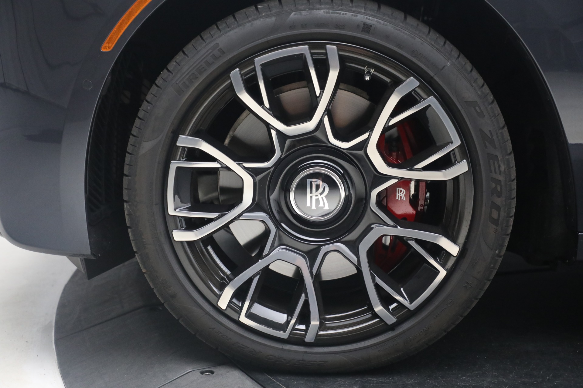 Used-2022-Rolls-Royce-Black-Badge-Ghost