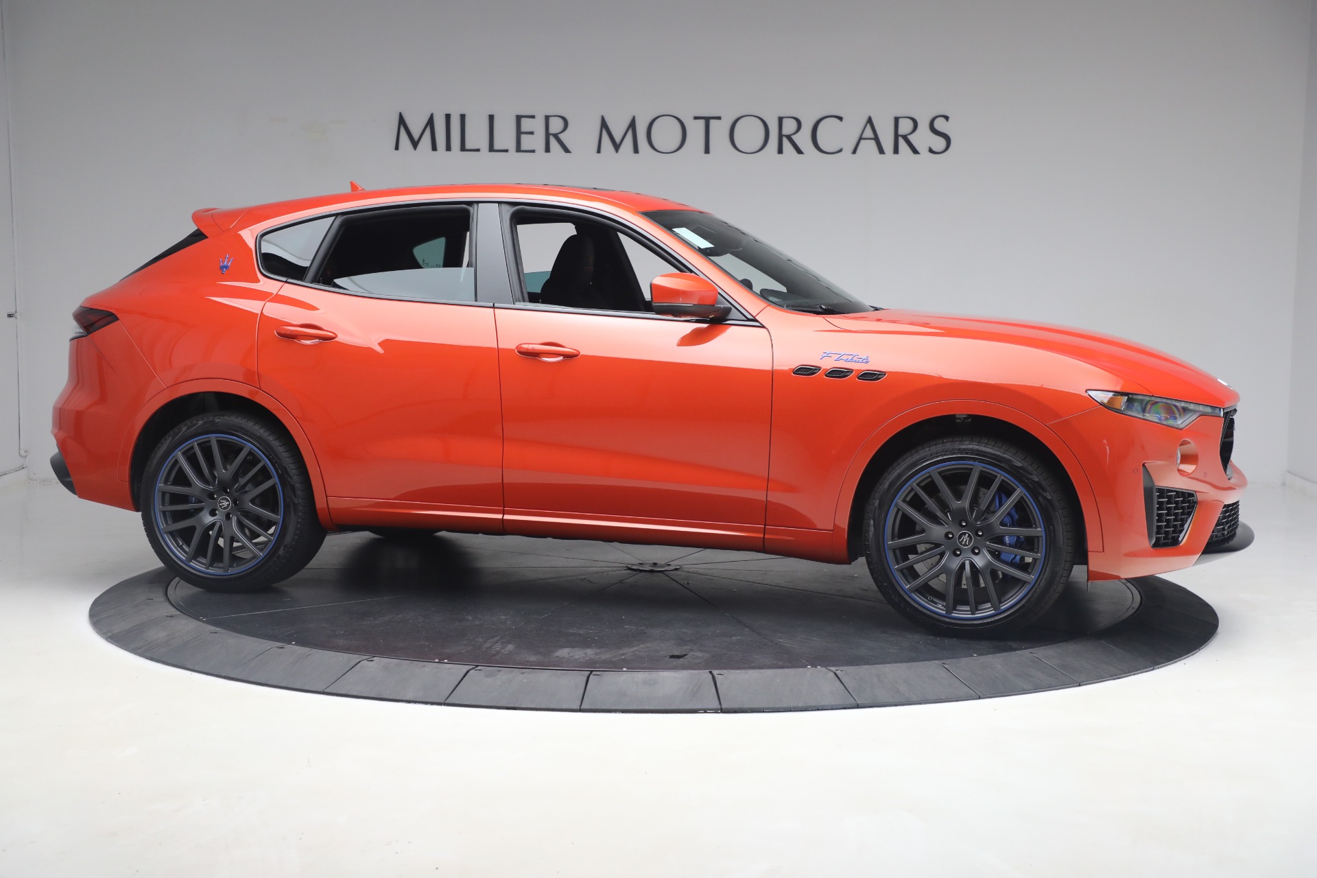 New-2023-Maserati-Levante-F-Tributo