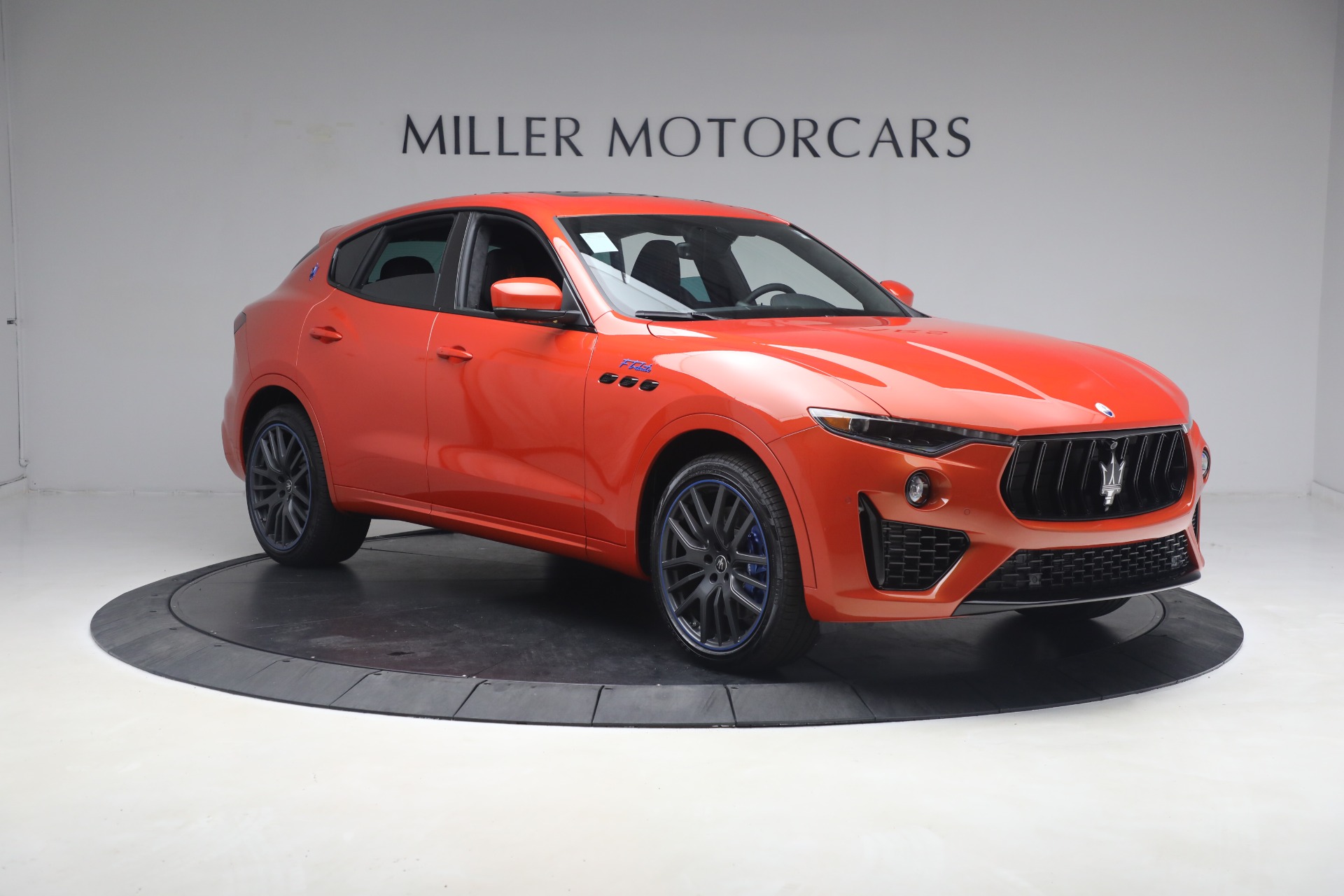 New-2023-Maserati-Levante-F-Tributo