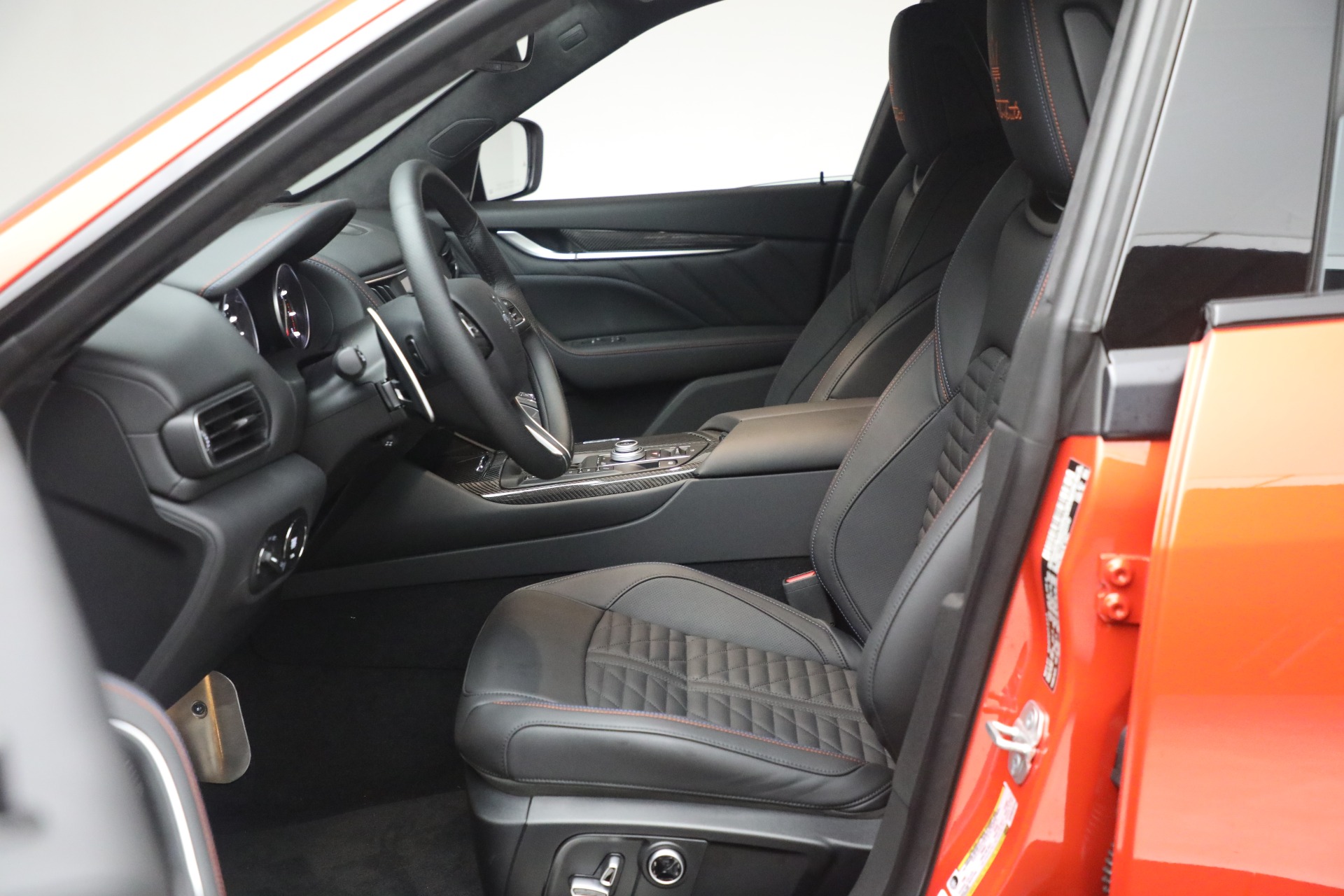 New-2023-Maserati-Levante-F-Tributo