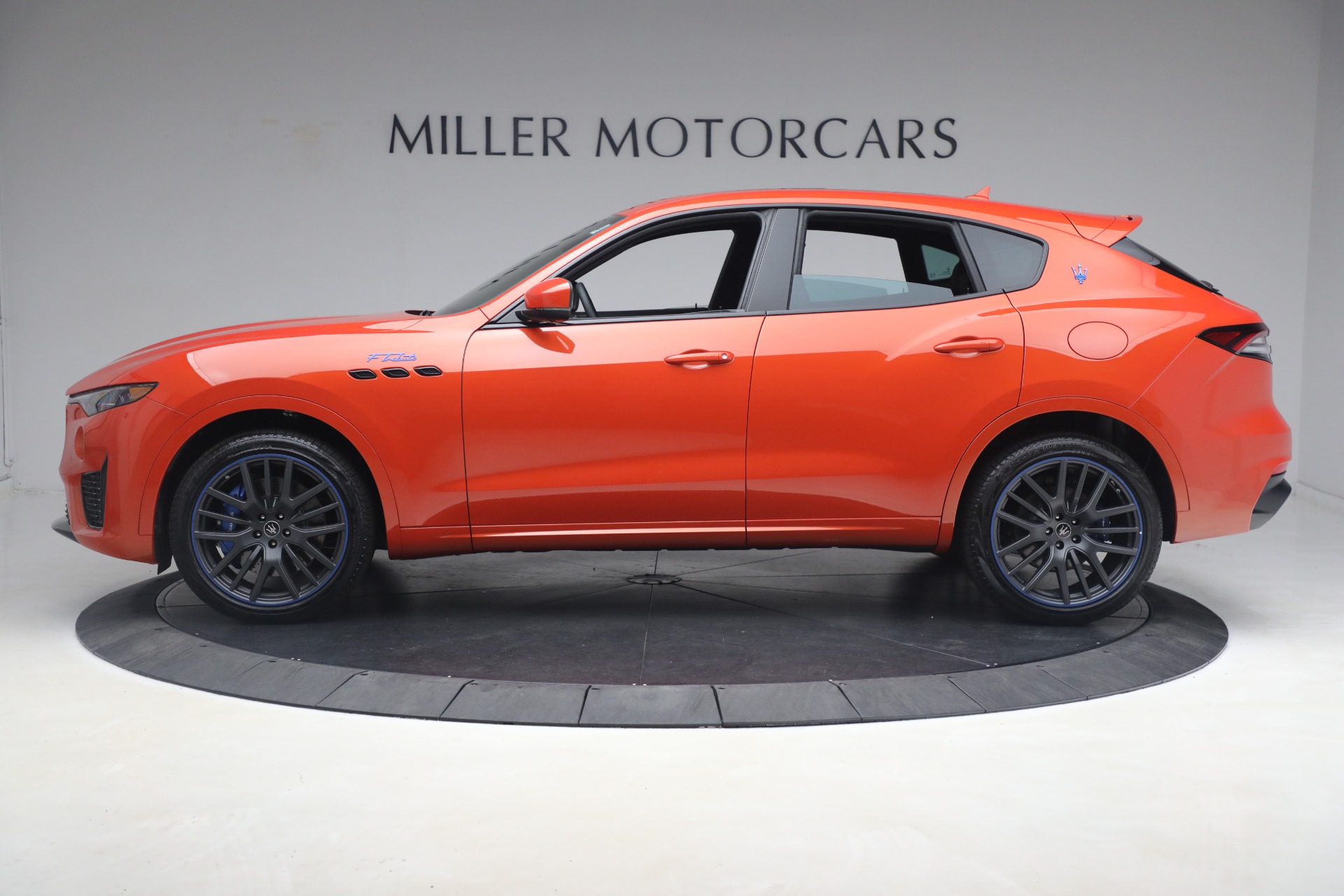 New-2023-Maserati-Levante-F-Tributo