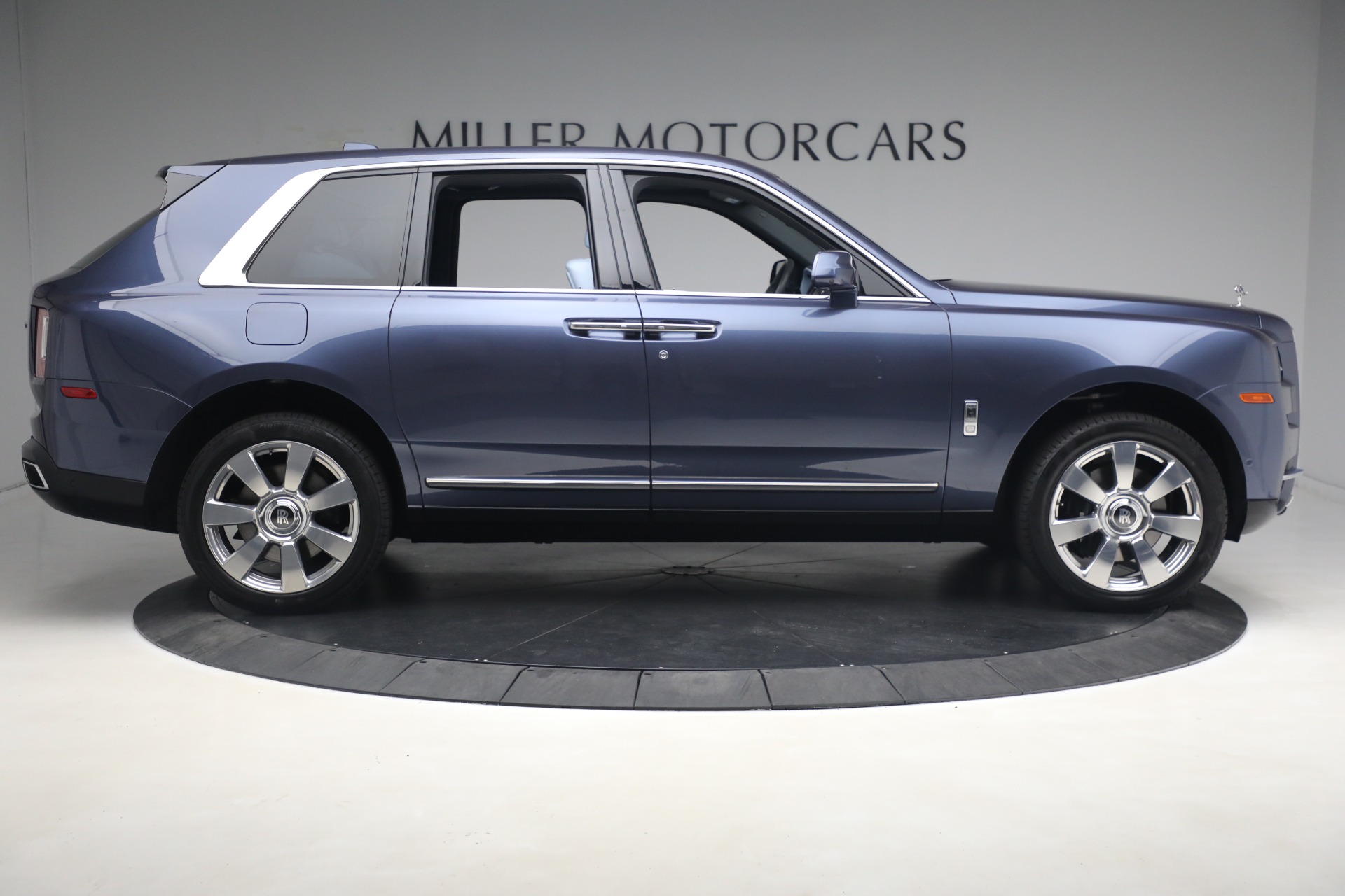 Used-2019-Rolls-Royce-Cullinan