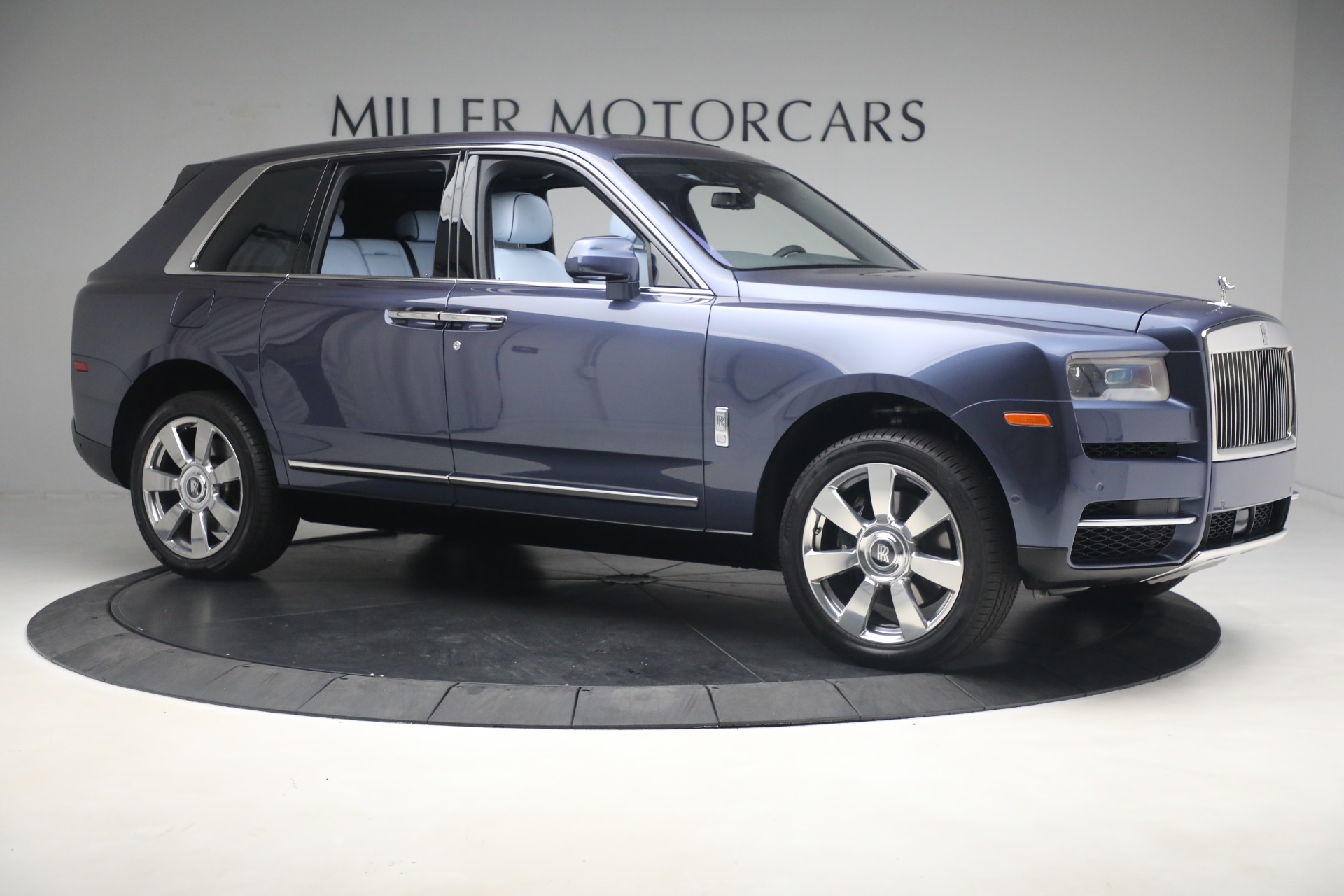 Used-2019-Rolls-Royce-Cullinan