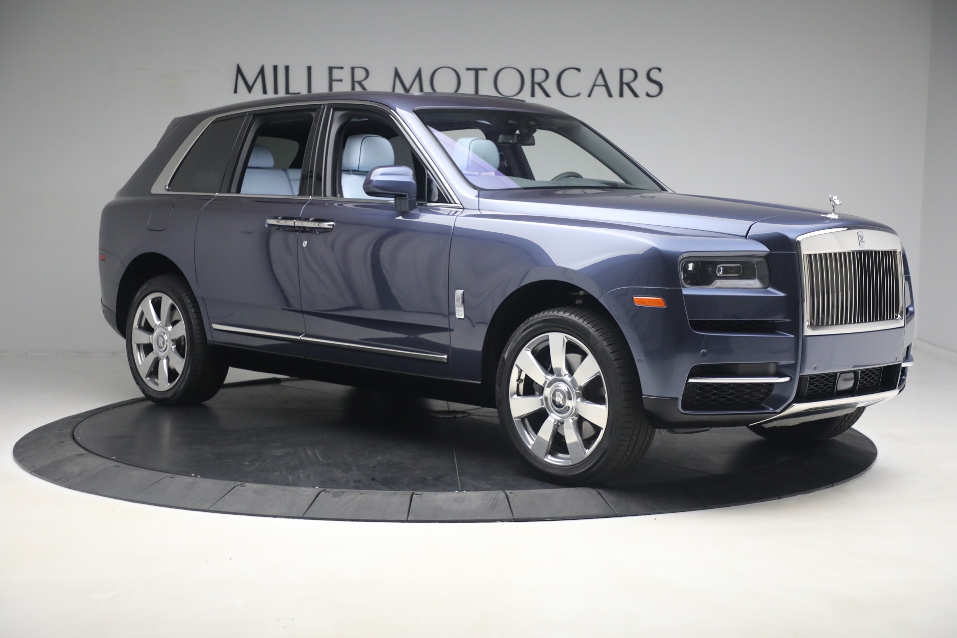Used-2019-Rolls-Royce-Cullinan