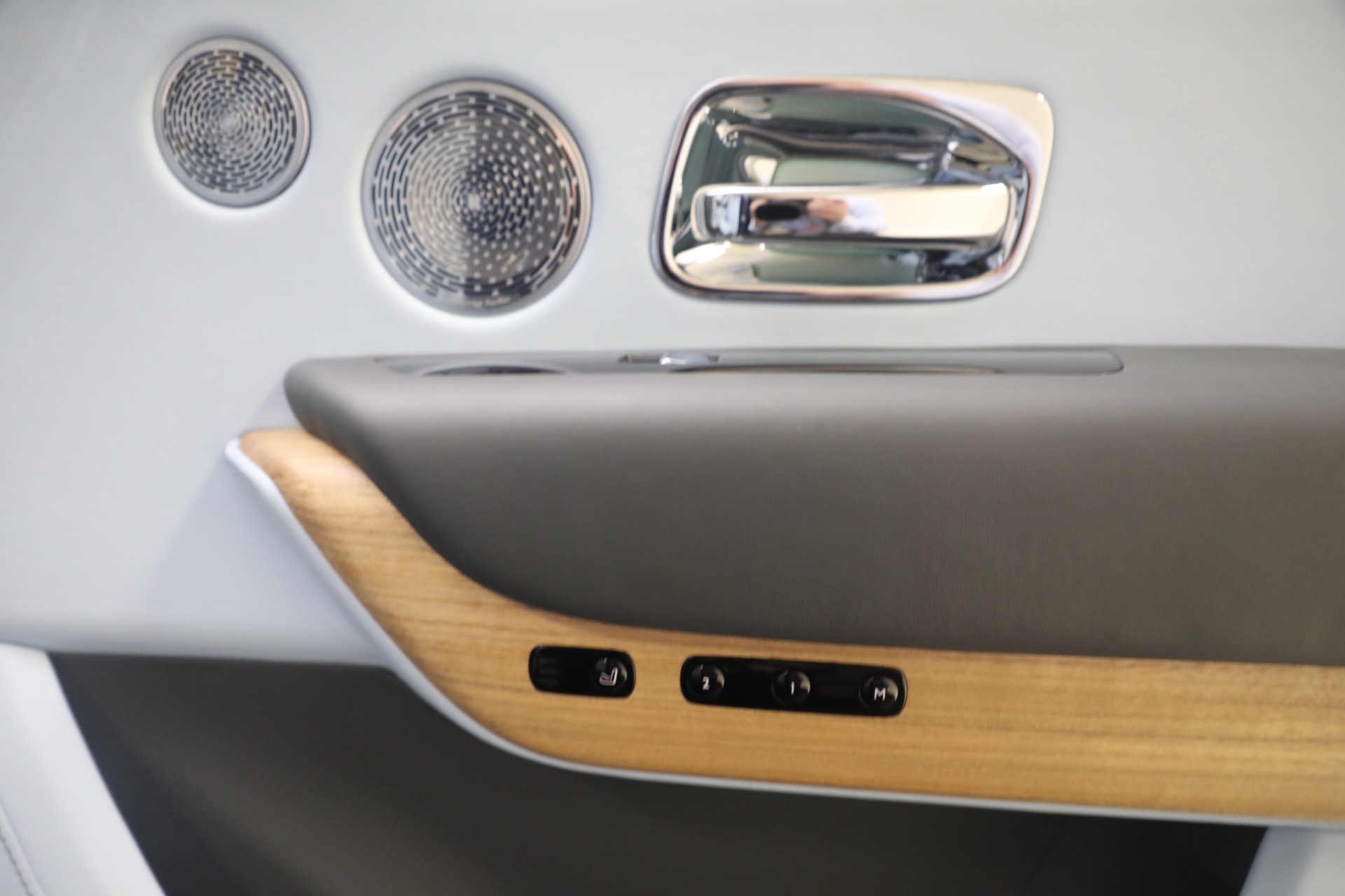 Used-2019-Rolls-Royce-Cullinan