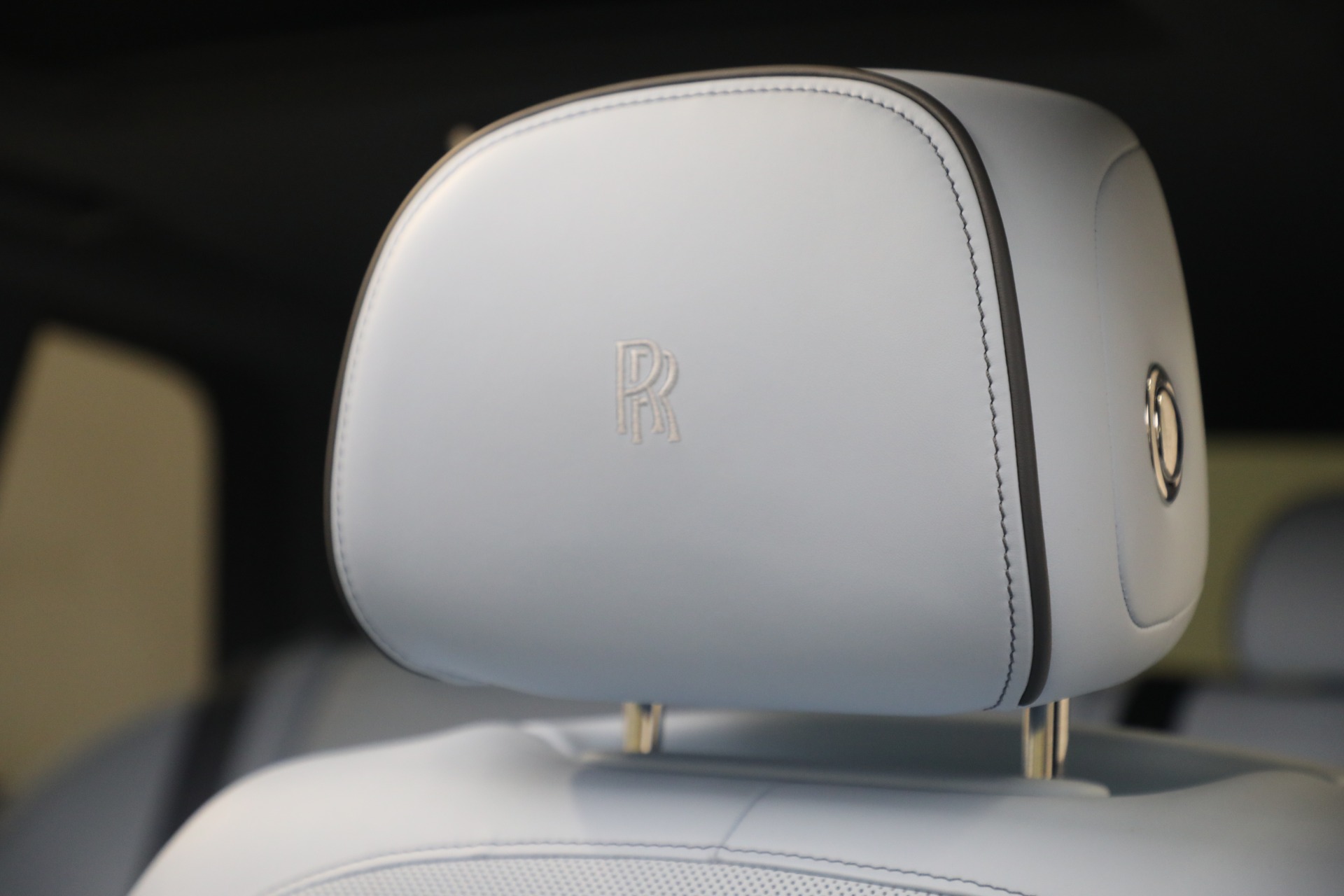 Used-2019-Rolls-Royce-Cullinan