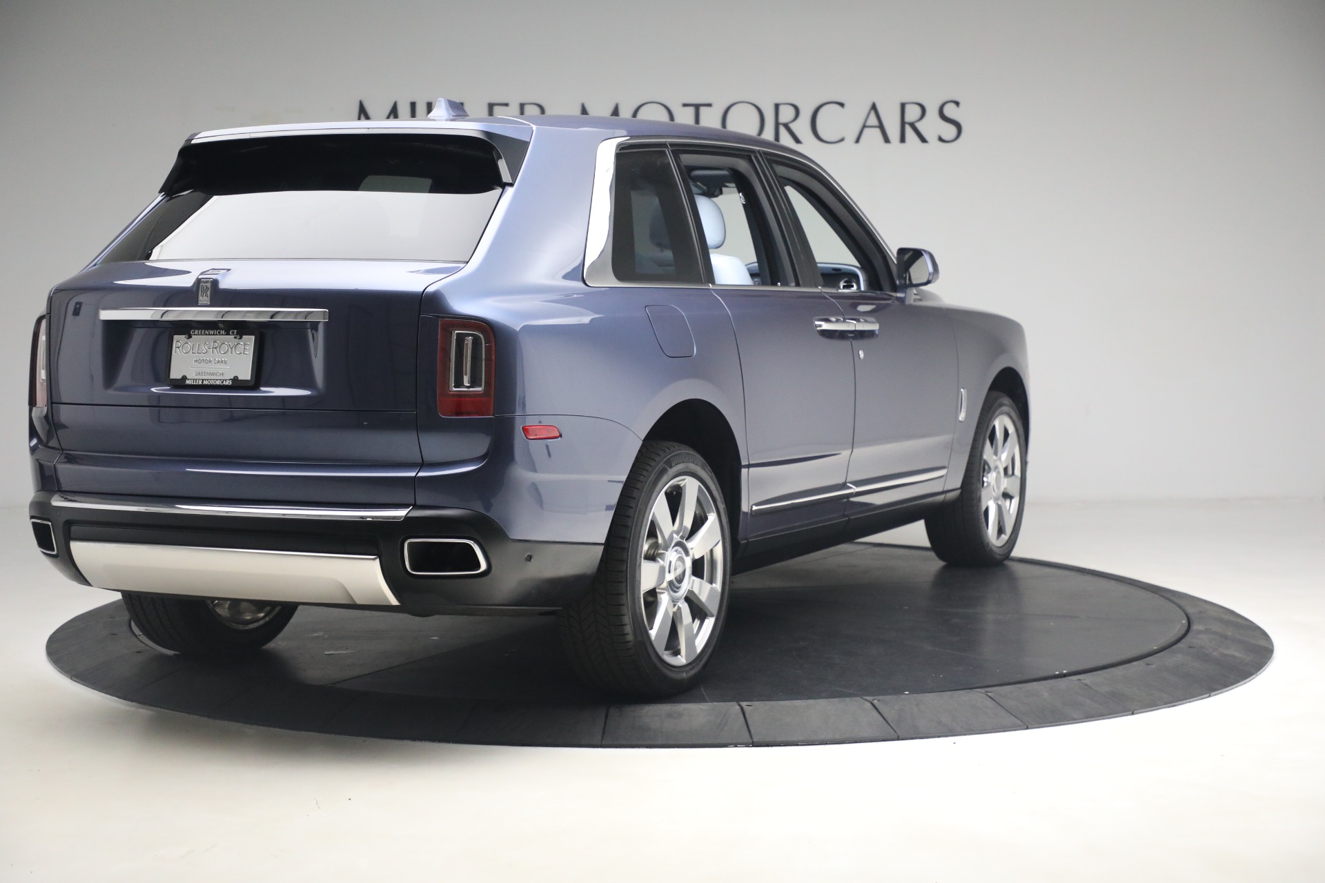 Used-2019-Rolls-Royce-Cullinan