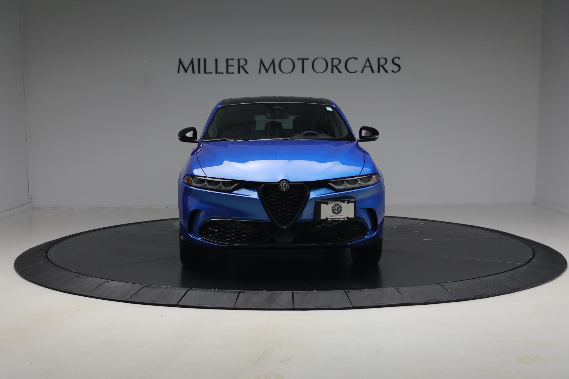 Used-2024-Alfa-Romeo-Tonale-Veloce