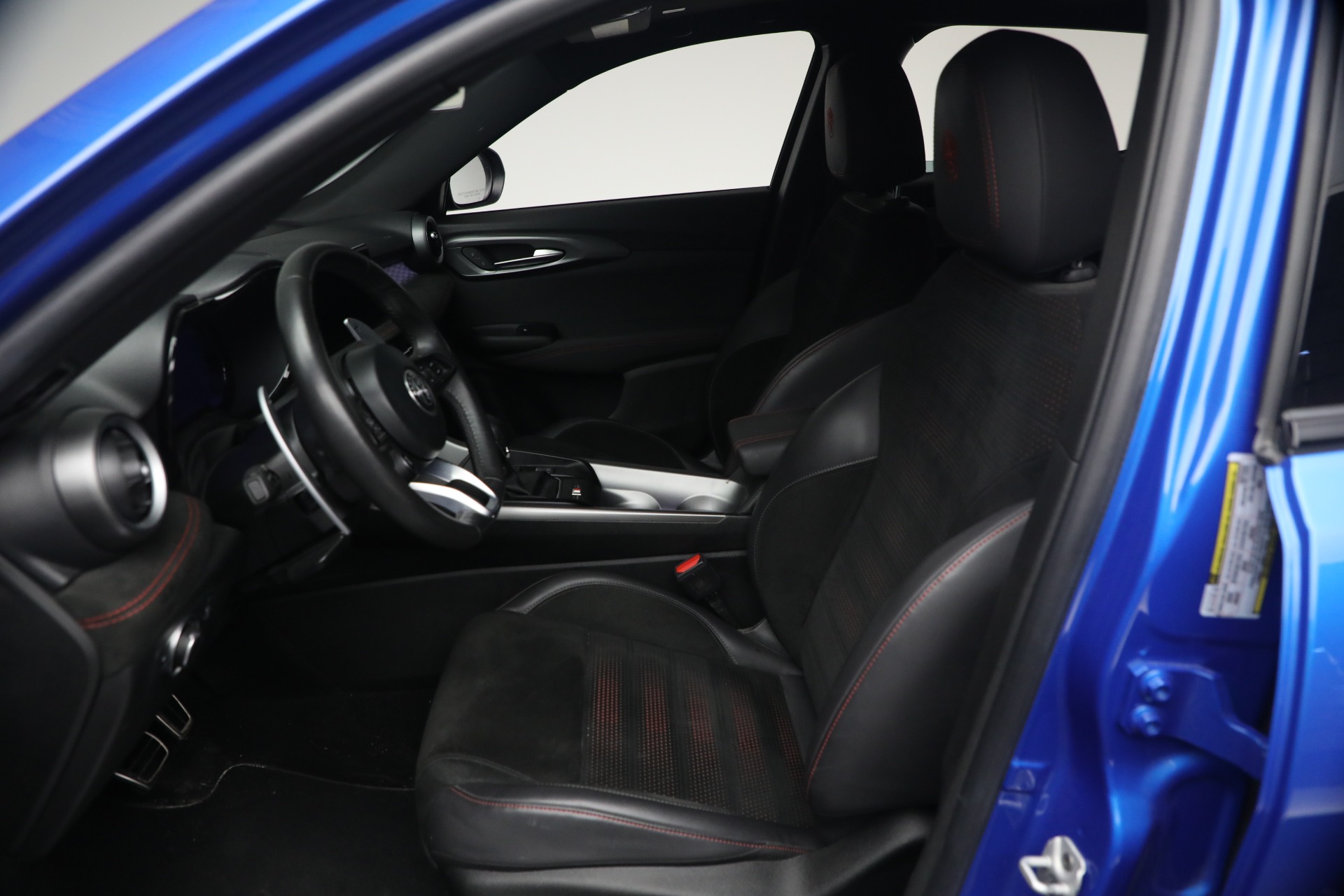 Used-2024-Alfa-Romeo-Tonale-Veloce