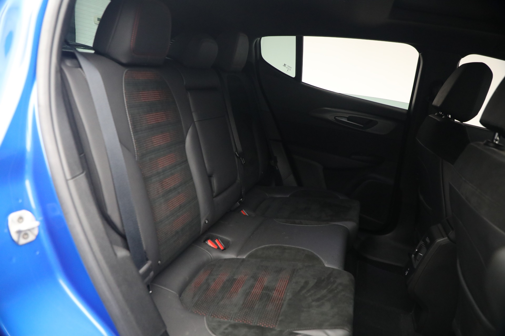Used-2024-Alfa-Romeo-Tonale-Veloce