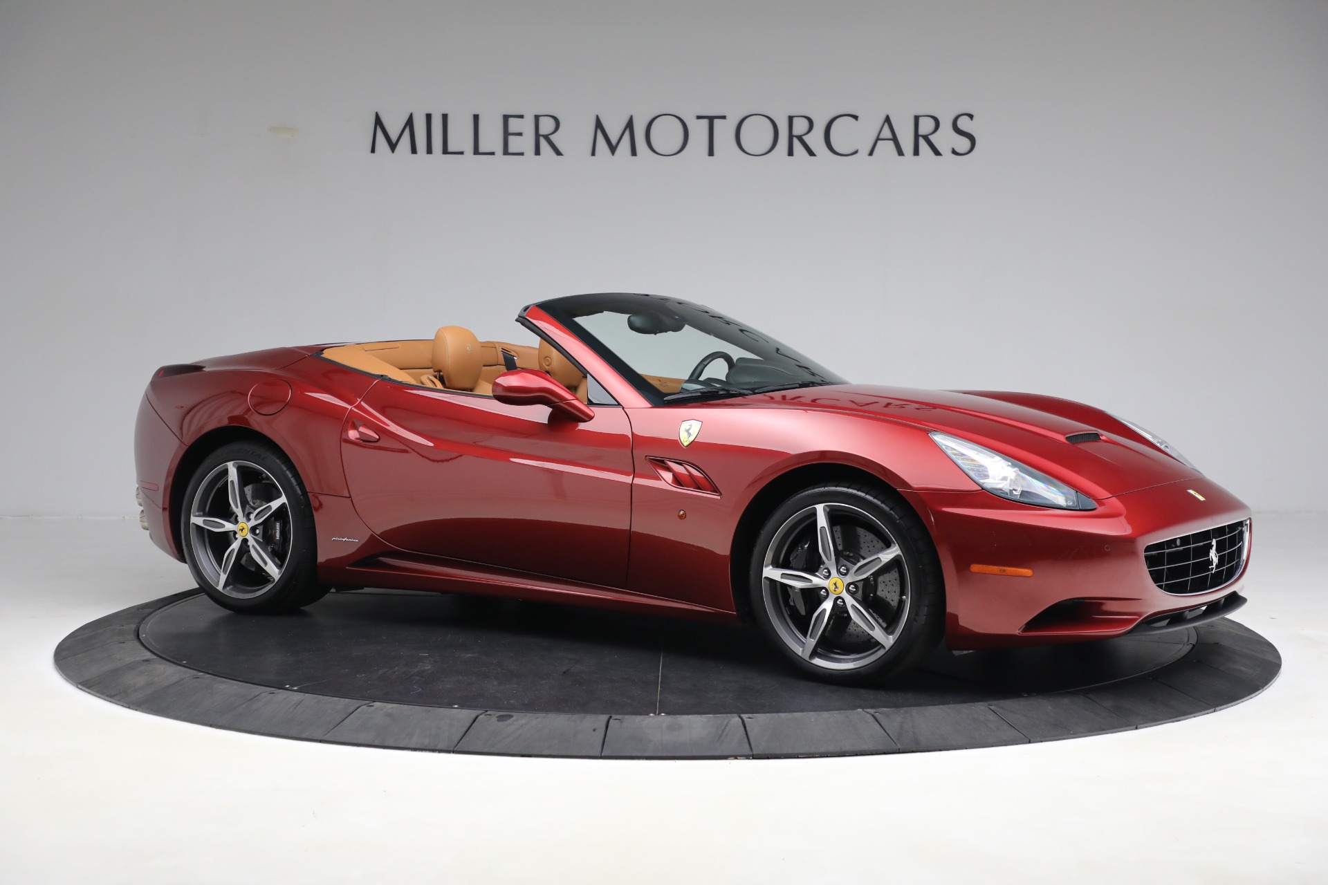 Used-2014-Ferrari-California